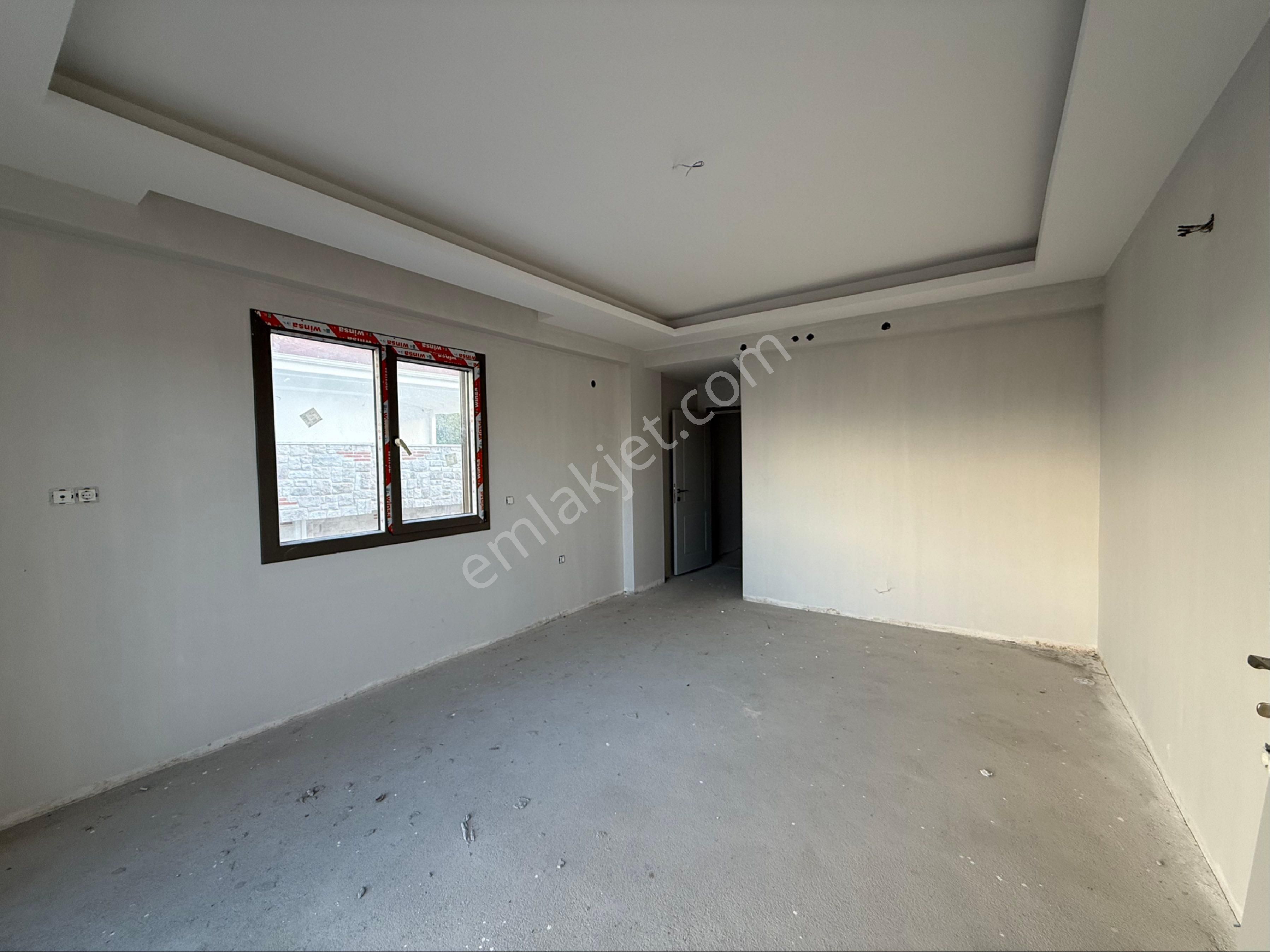 Yalı Mahallesinde Satılık 4+1 Tripleks Villa - Görsel 22