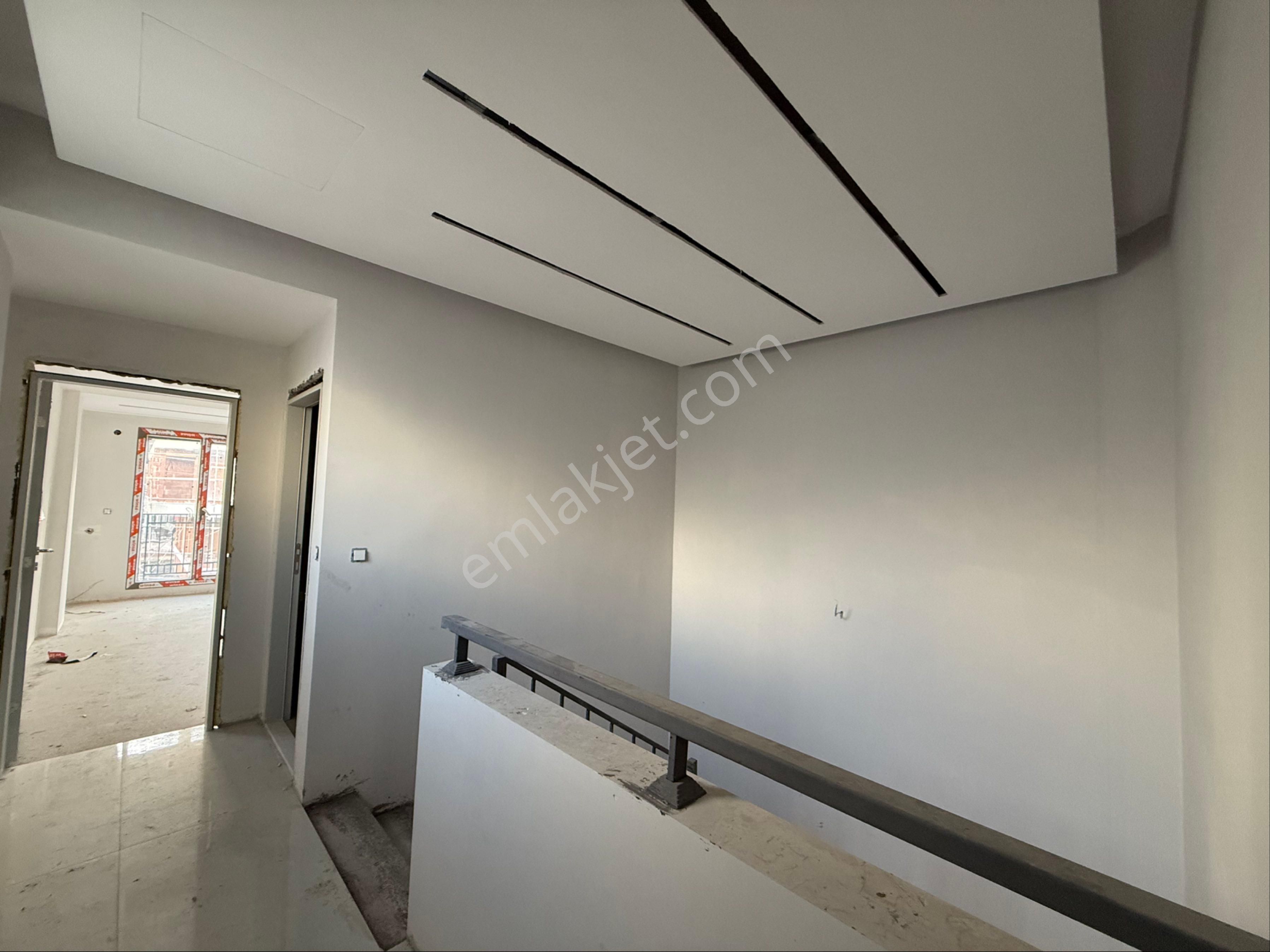 Yalı Mahallesinde Satılık 4+1 Tripleks Villa - Görsel 11