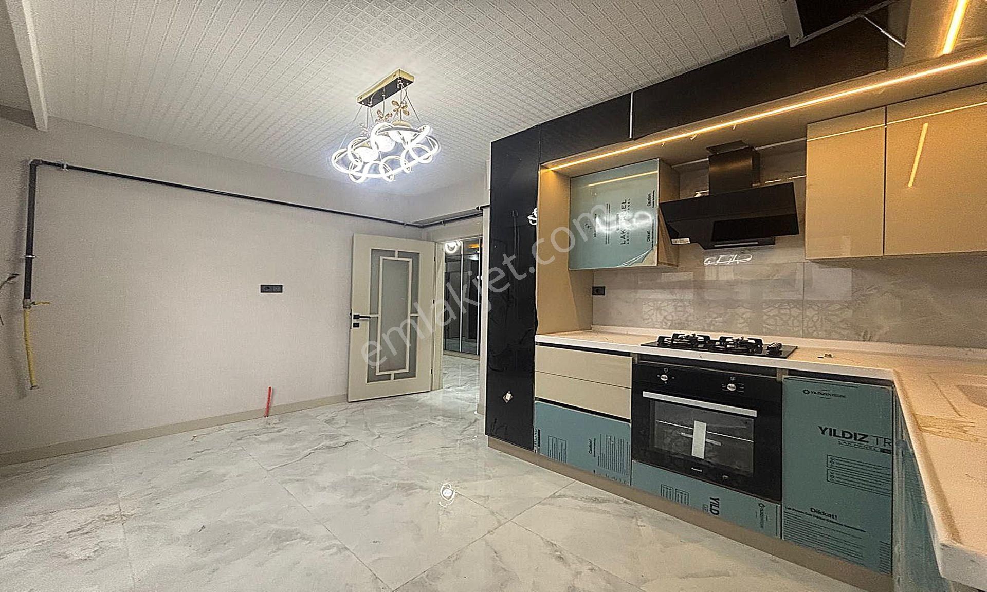 Bulvar'dan Karakaya'da Caddeye Yakın Geniş Masrafsız 3+1 Daire!! - Görsel 7