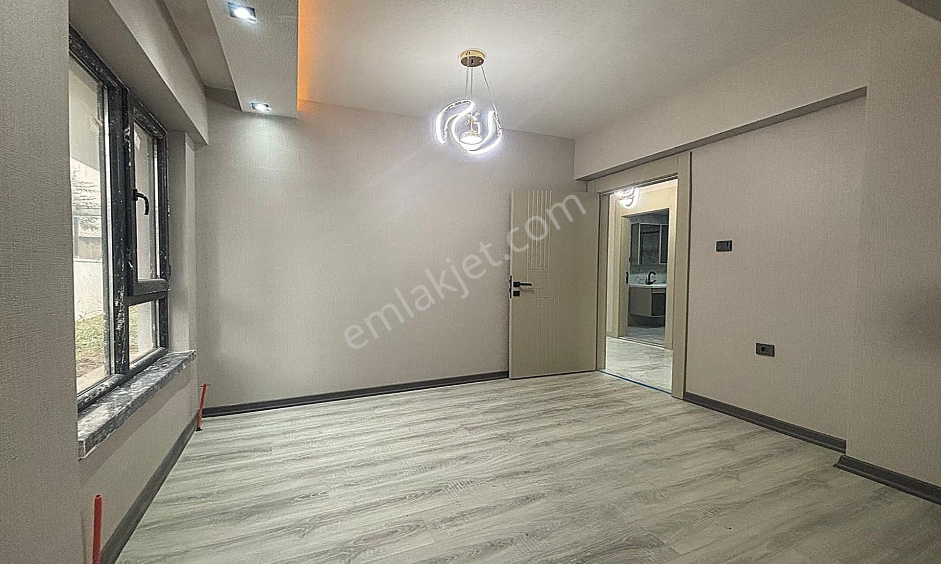 Bulvar'dan Karakaya'da Caddeye Yakın Geniş Masrafsız 3+1 Daire!! - Görsel 19