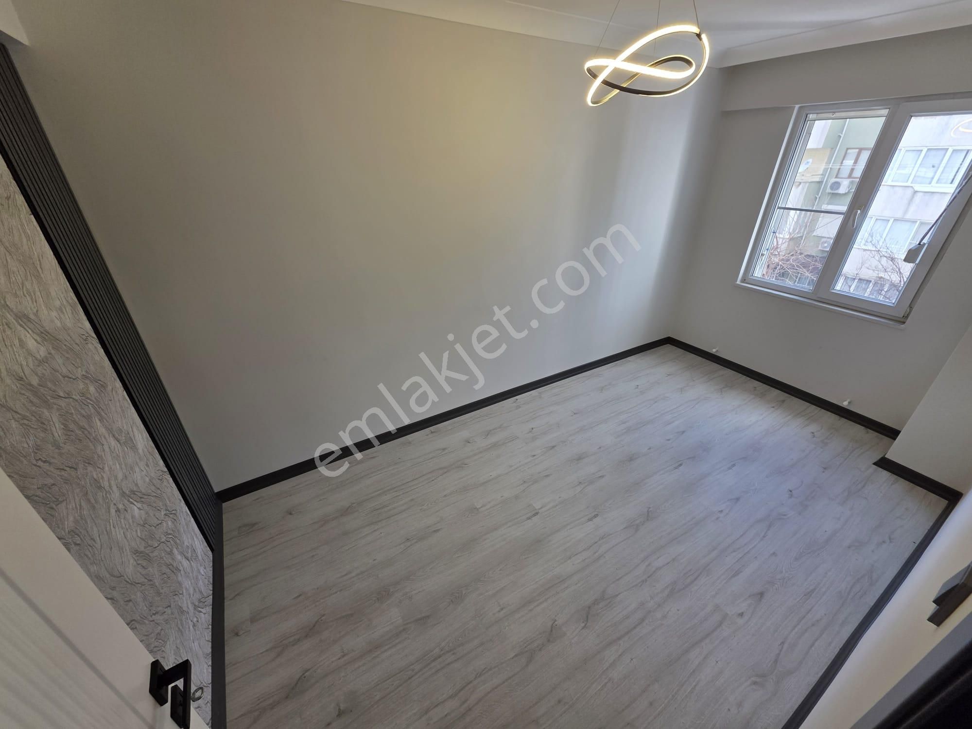 Irmaksudan Akçay Merkezde Ön Cephe Ayrı Mutfak Masrafsız 2+1 Daire - Görsel 15