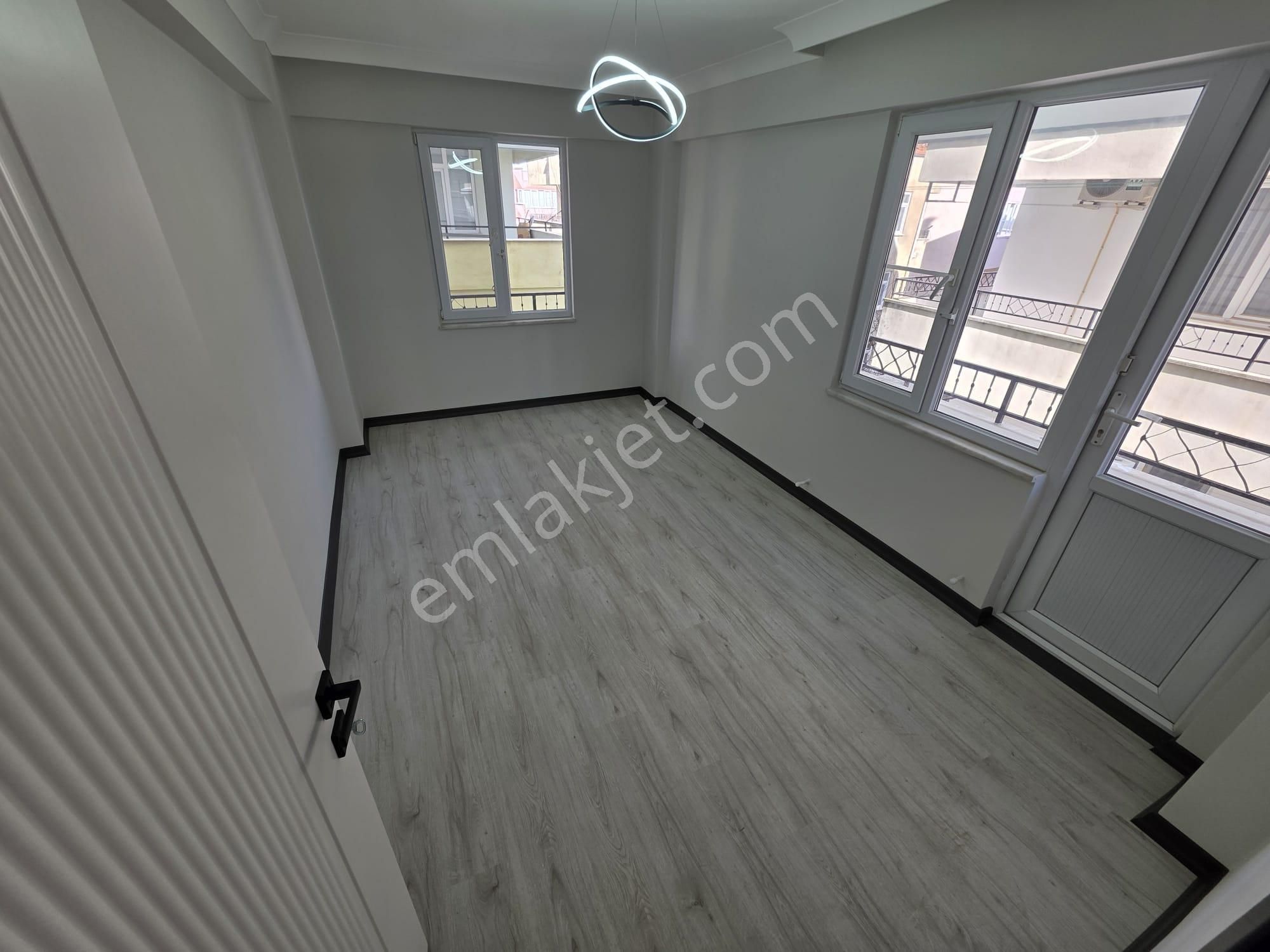 Irmaksudan Akçay Merkezde Ön Cephe Ayrı Mutfak Masrafsız 2+1 Daire - Görsel 20