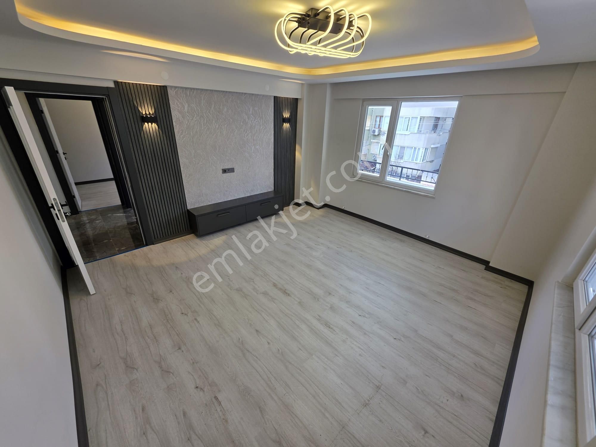 Irmaksudan Akçay Merkezde Ön Cephe Ayrı Mutfak Masrafsız 2+1 Daire - Görsel 16