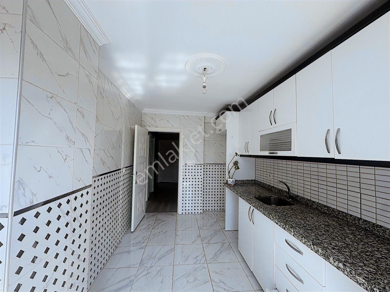 Halkalı Eskibağlar 3+1 Boş Satılık Dubleks Daire