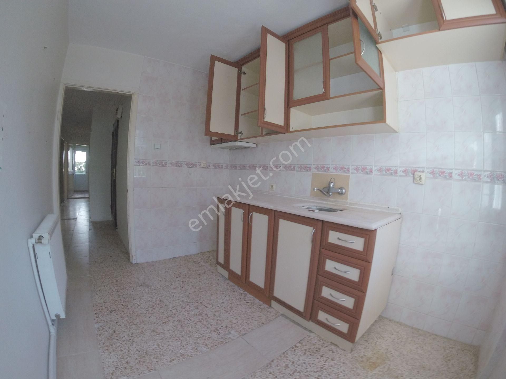 Narlıdere Ilıcada Kiralık Daire 3+1 Termalli Ana Yol&metro Yakın - Görsel 18