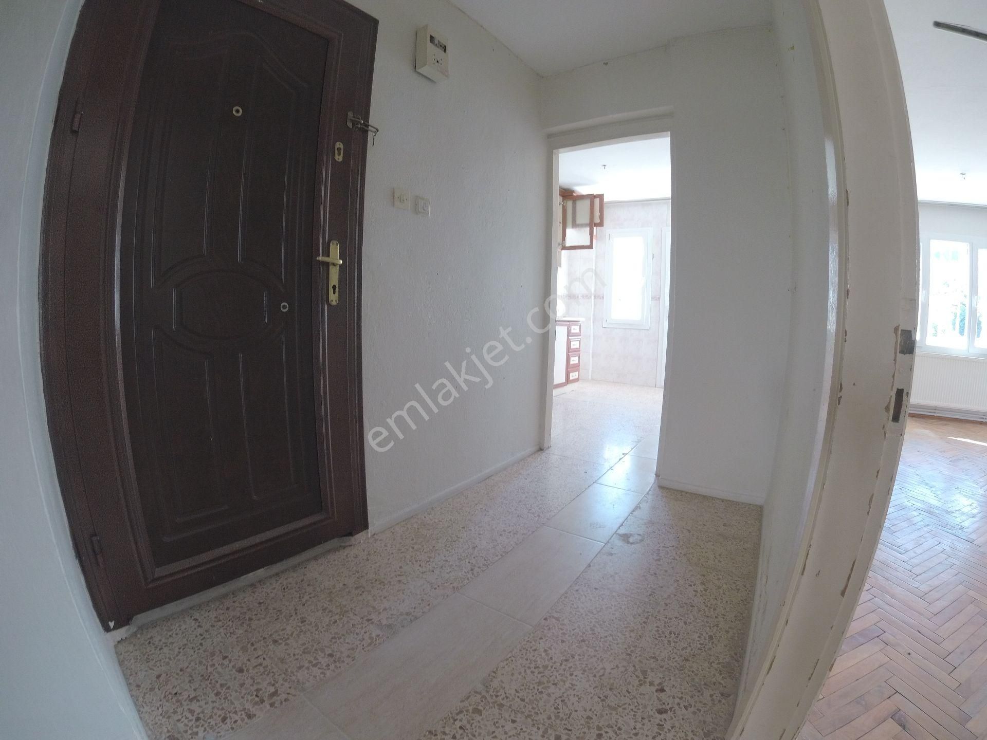 Narlıdere Ilıcada Kiralık Daire 3+1 Termalli Ana Yol&metro Yakın - Görsel 11