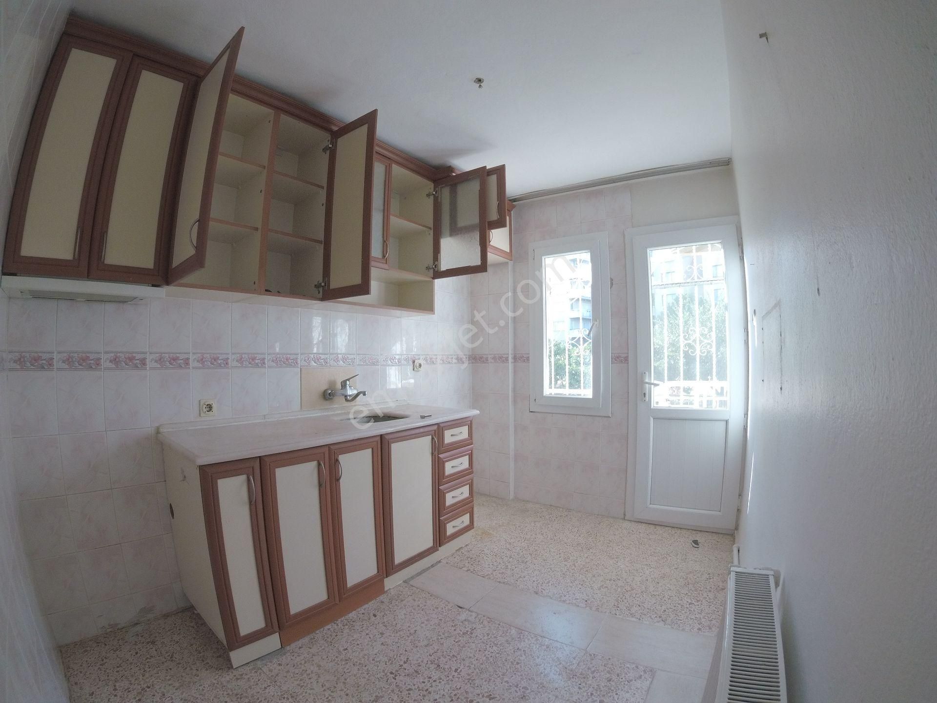 Narlıdere Ilıcada Kiralık Daire 3+1 Termalli Ana Yol&metro Yakın - Görsel 16