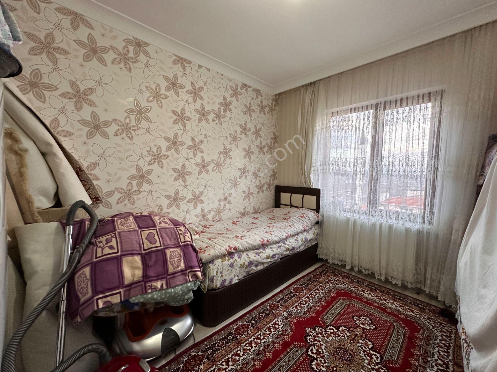 Nam-ak Emlak'tan Çift Banyolu Güney Cephe 4+1 Site Dairesi - Görsel 22