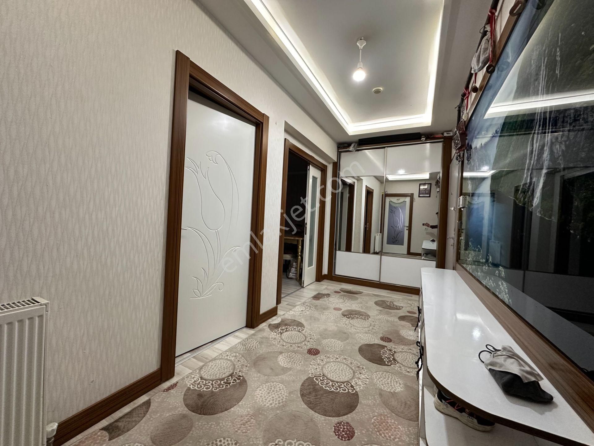 Nam-ak Emlak'tan Çift Banyolu Güney Cephe 4+1 Site Dairesi - Görsel 34