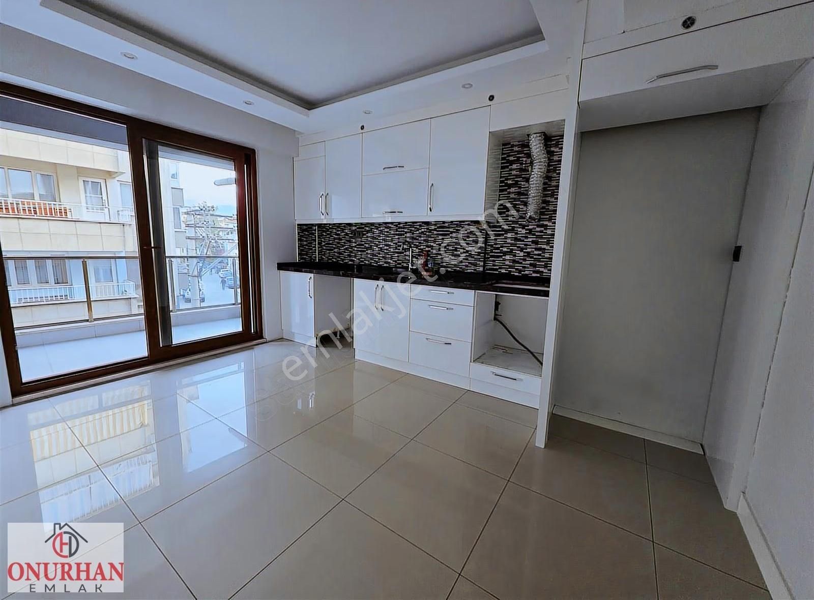 Onurhan Dan Karaman Pazarına Yakın Asansörlü Yerden Isıtma Araka - Görsel 8