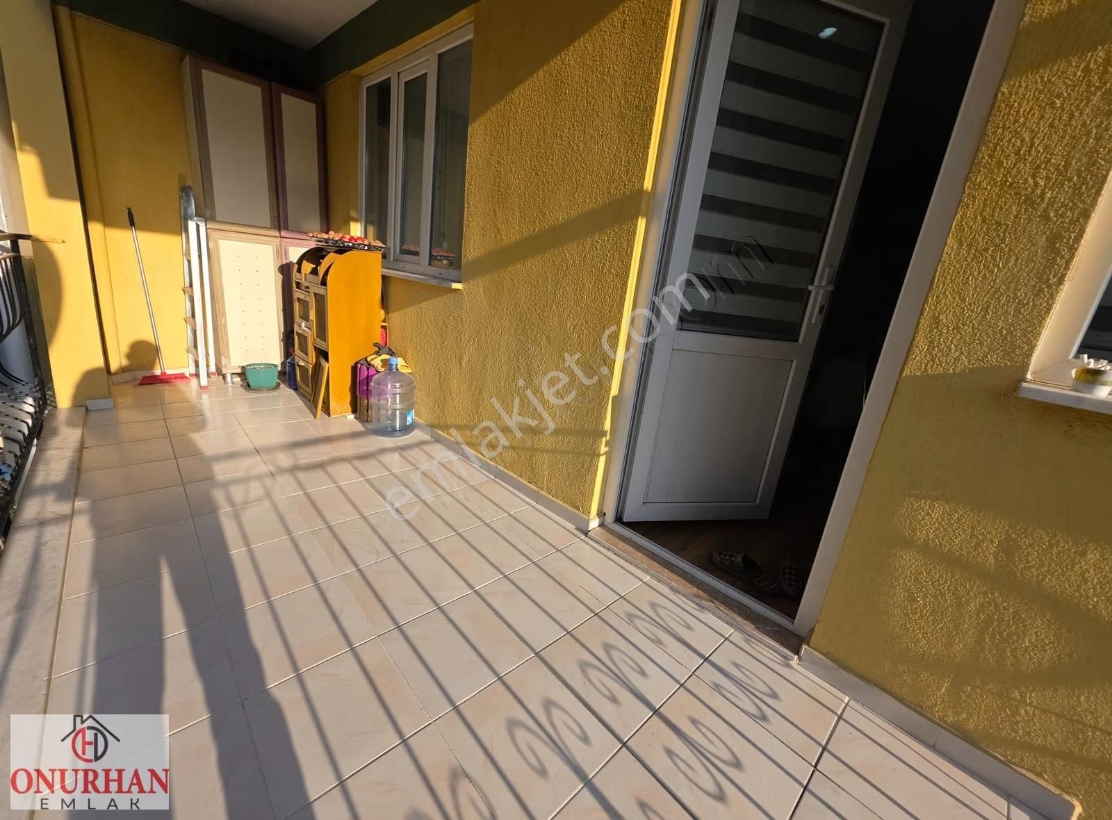 Onurhan Emlaktan Çınara Yakın 3+1 2006 Yapımı Arakat Daire - Görsel 2