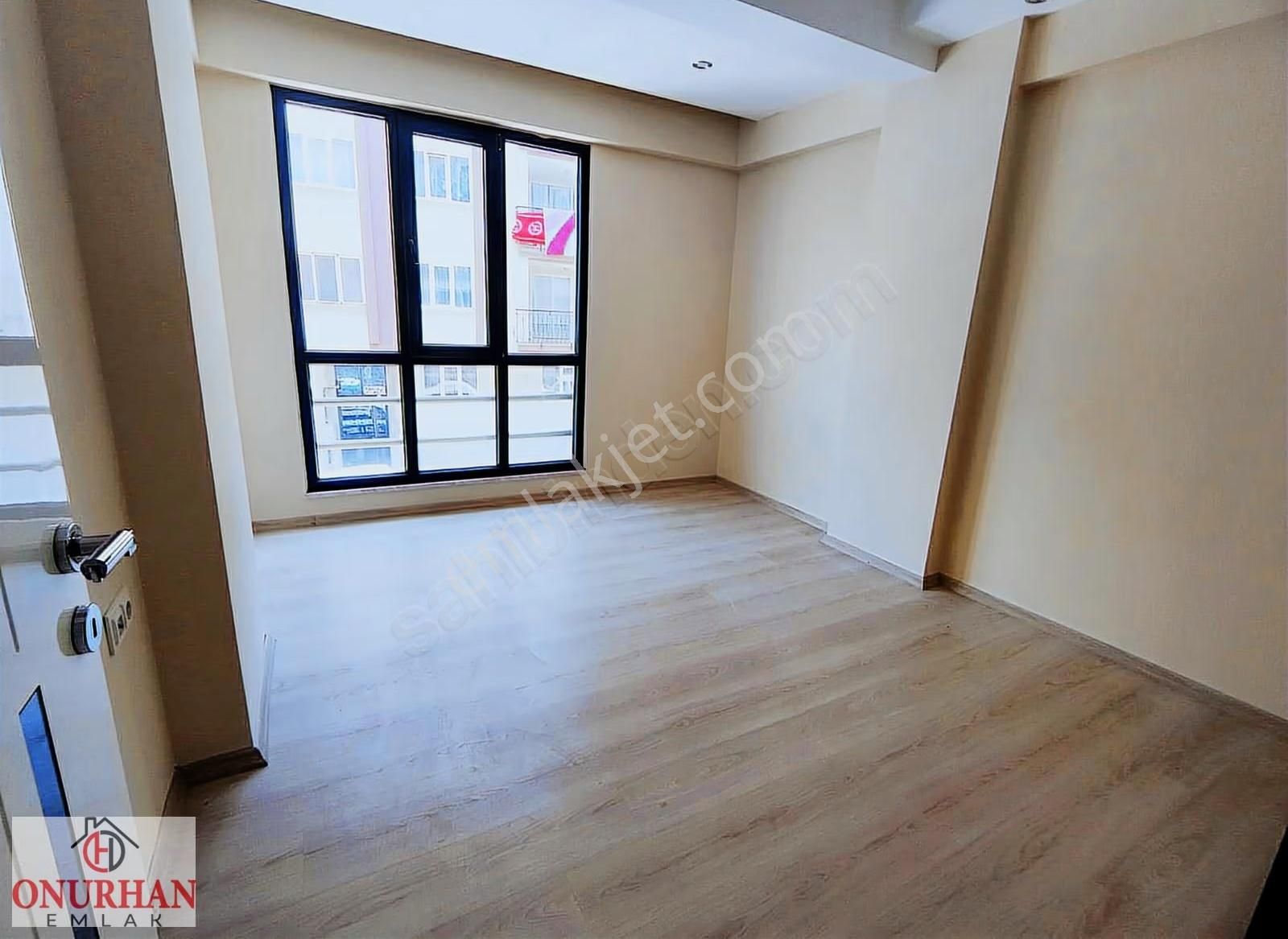 Onurhan Emlaktan Akkonakta 2+1 Yerden Isıtma Kiralık Daire - Görsel 10