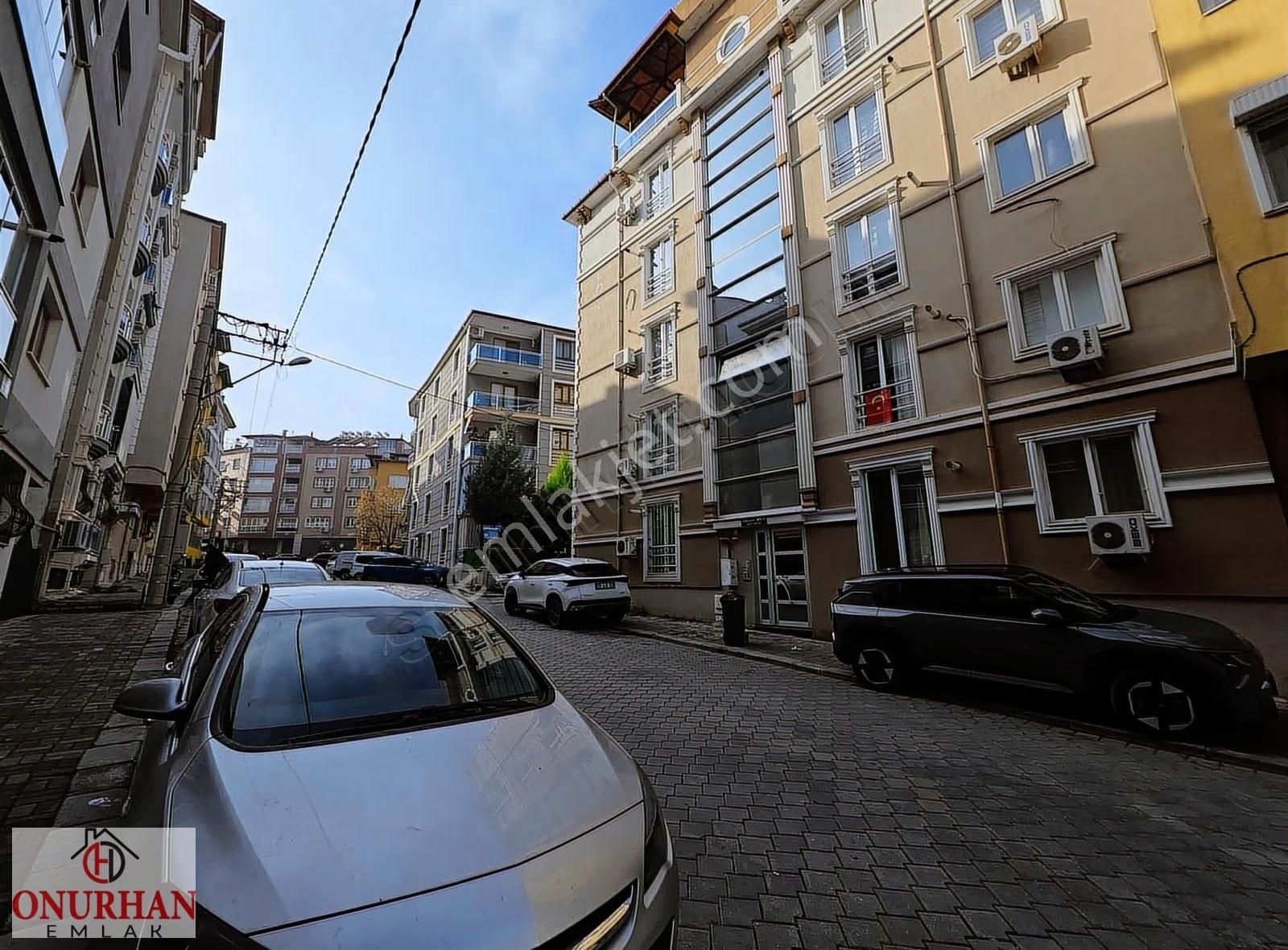 Onurhan Dan Full Kredili Aile Binası Çok Temiz Asansörlü Apart - Görsel 14