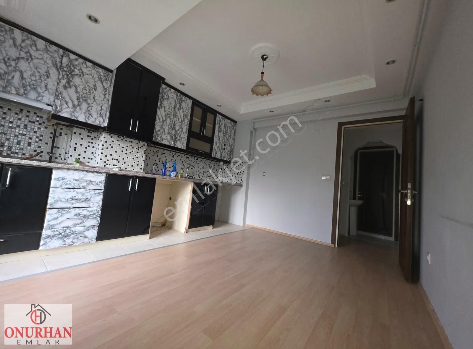 Onurhan Emlaktan Karaman Pazar Yerine Yakın Kullanışlı Dubleks - Görsel 13