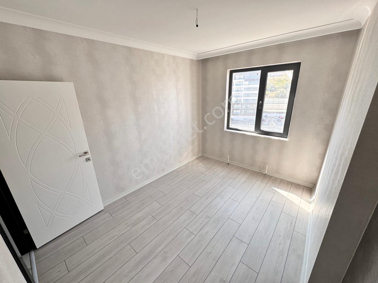 4+1 13.kat 2 Bloklu Site İçerisinde Cad. Üzeri Kapalı Otoparklı - Görsel 20