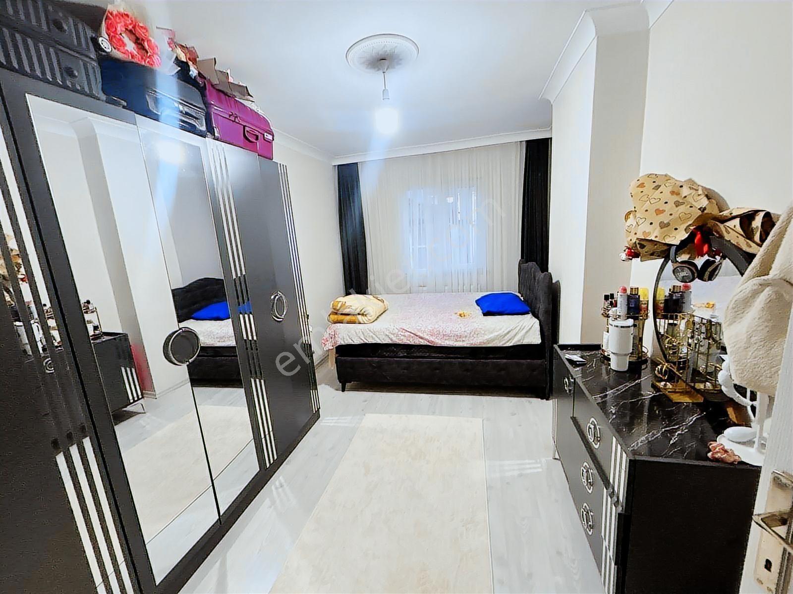 Fevzipaşada Satılık 2+1 Daire - Görsel 3