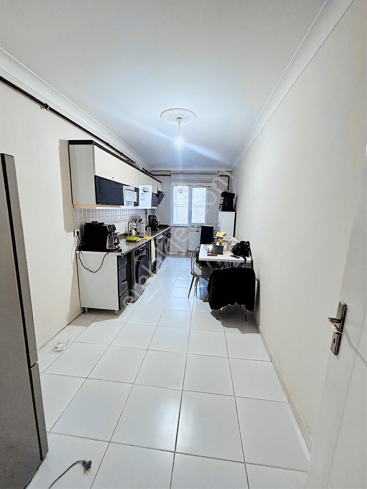 Fevzipaşada Satılık 2+1 Daire - Görsel 11