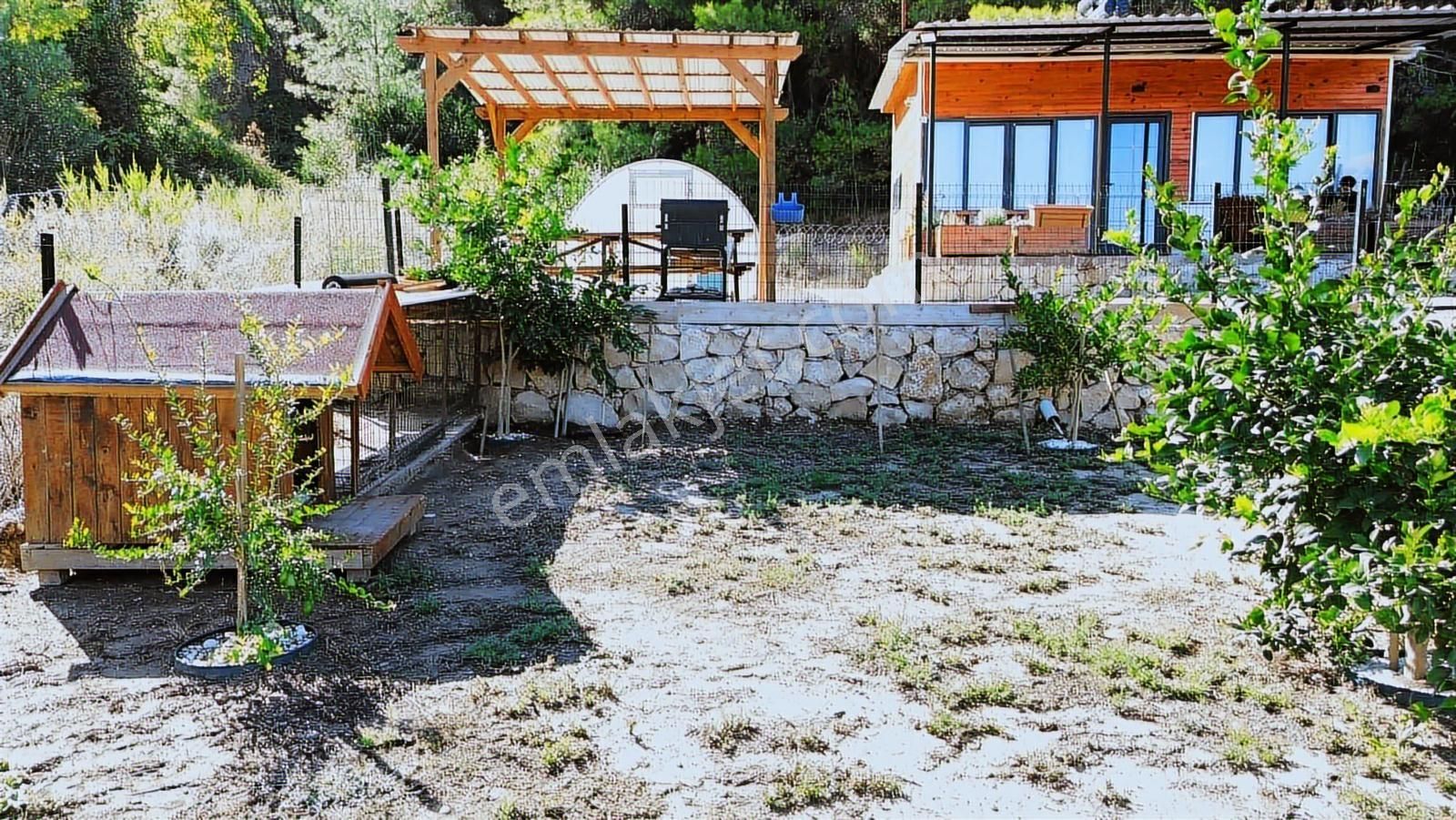 Yaşama Hazır Evli, Bahçeli,seralı Harika Manzaralı Satılık Arazi - Görsel 13