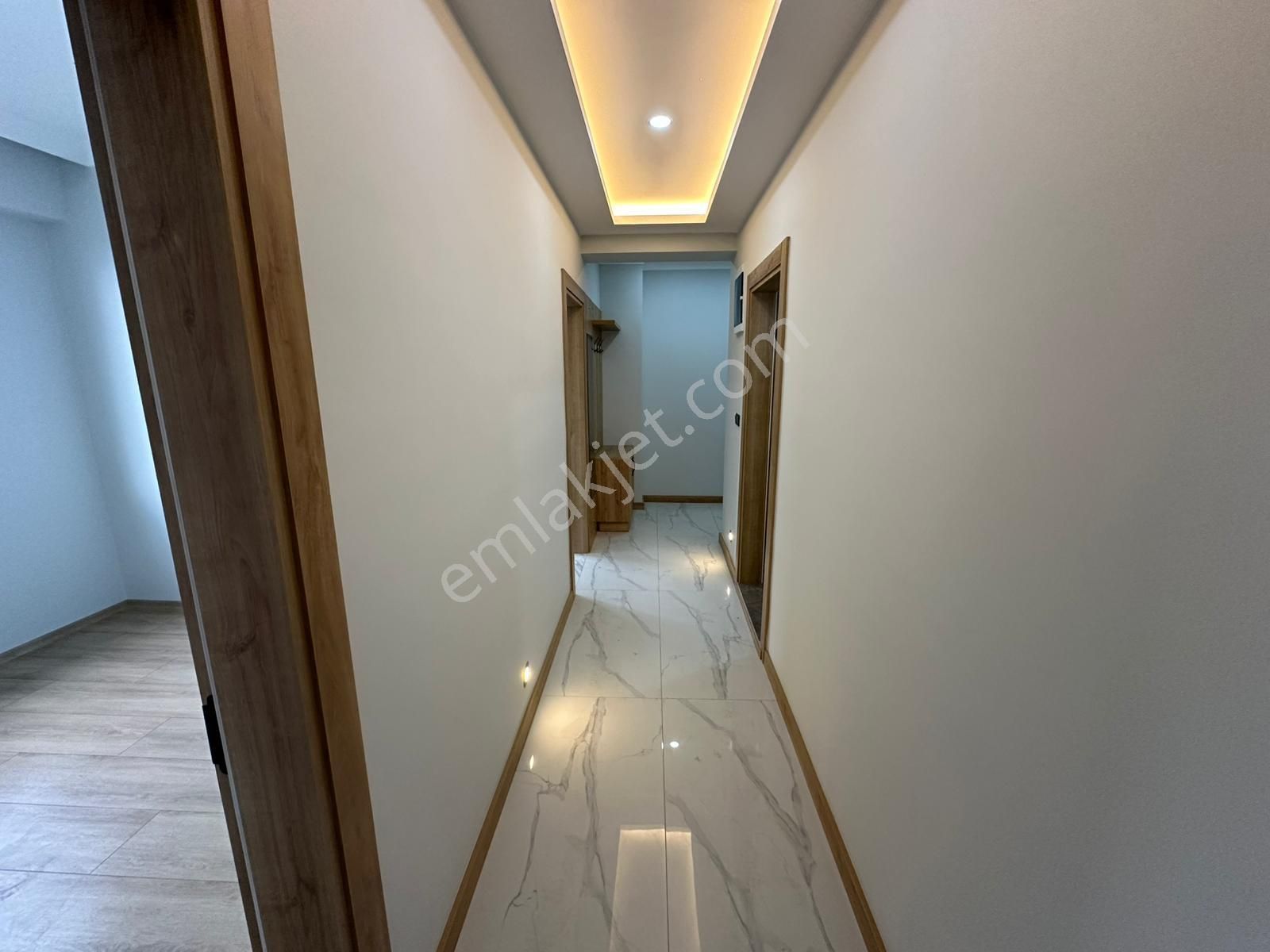 Dora Dan Satılık Pazar Sokağında Sıfır 2+1 Açık Mutfak Lüx Daire - Görsel 18