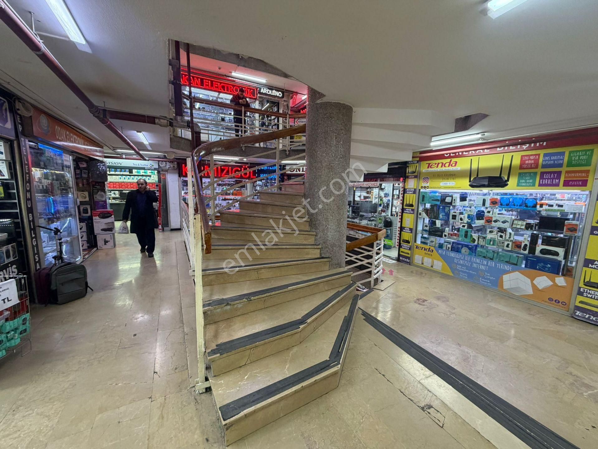 Satılık Yazıcıoğlu İş Hanı Giriş Katında Asma Katlı Dükkan - Görsel 4