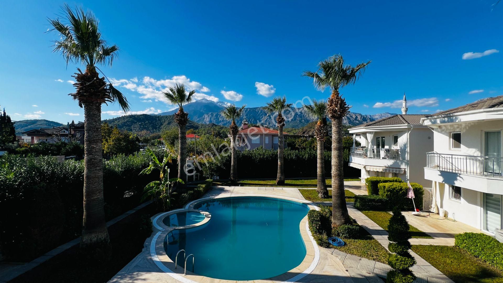 Kemer Çamyuva Da Denize Yakın Dağ Ve Havuz Manzaralı Satılık Daire - Görsel 4