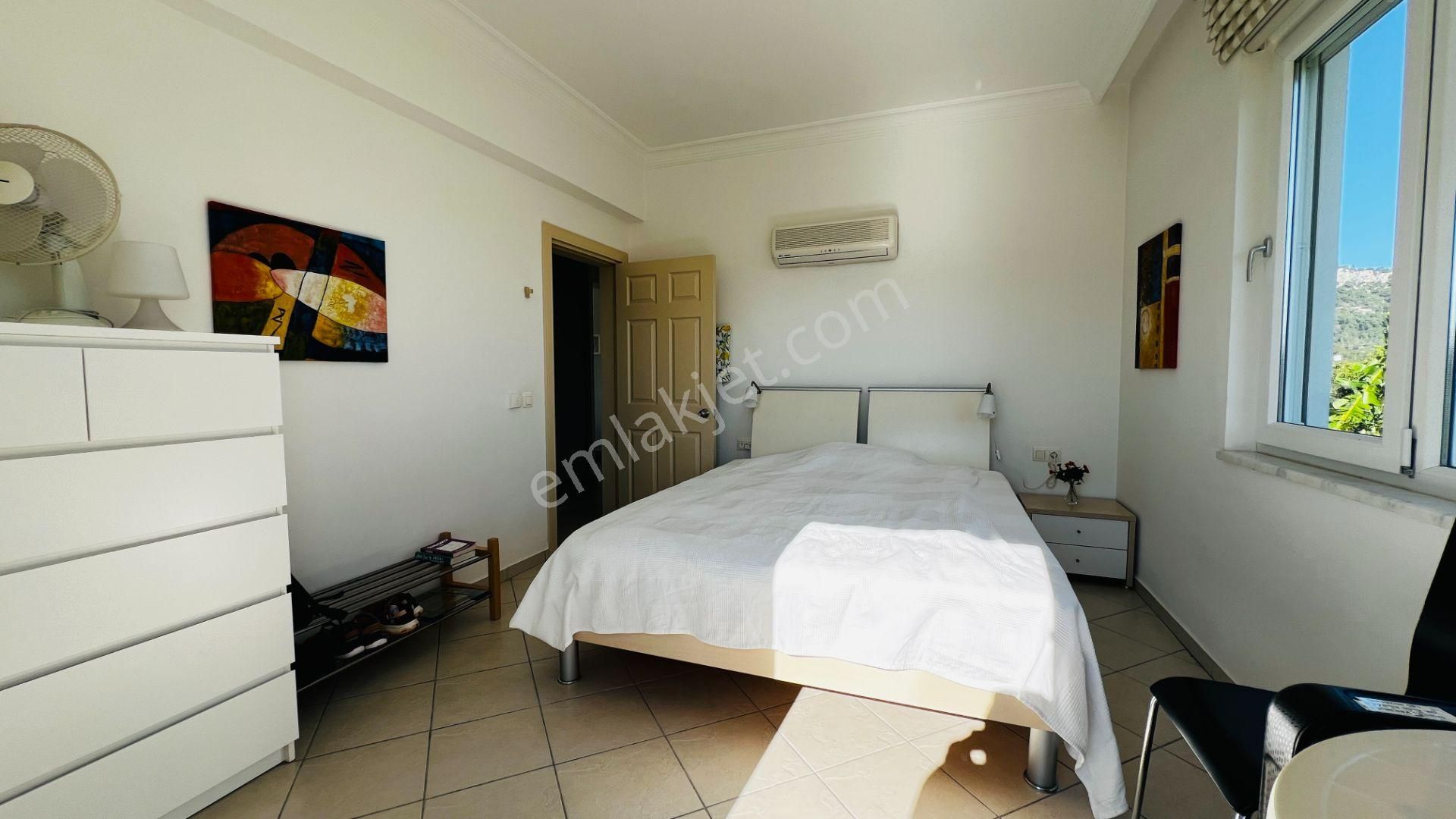 Kemer Çamyuva Da Denize Yakın Dağ Ve Havuz Manzaralı Satılık Daire - Görsel 16