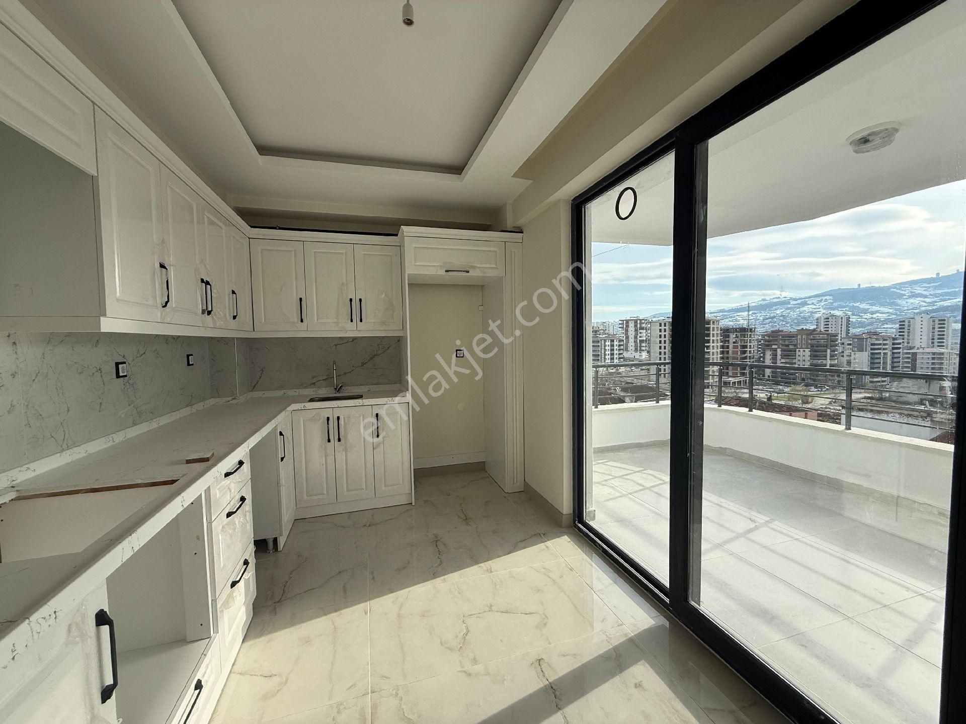 Rekoor Emlaktan Kışlada Sıfır 3+1 Satılık Daire - Görsel 4