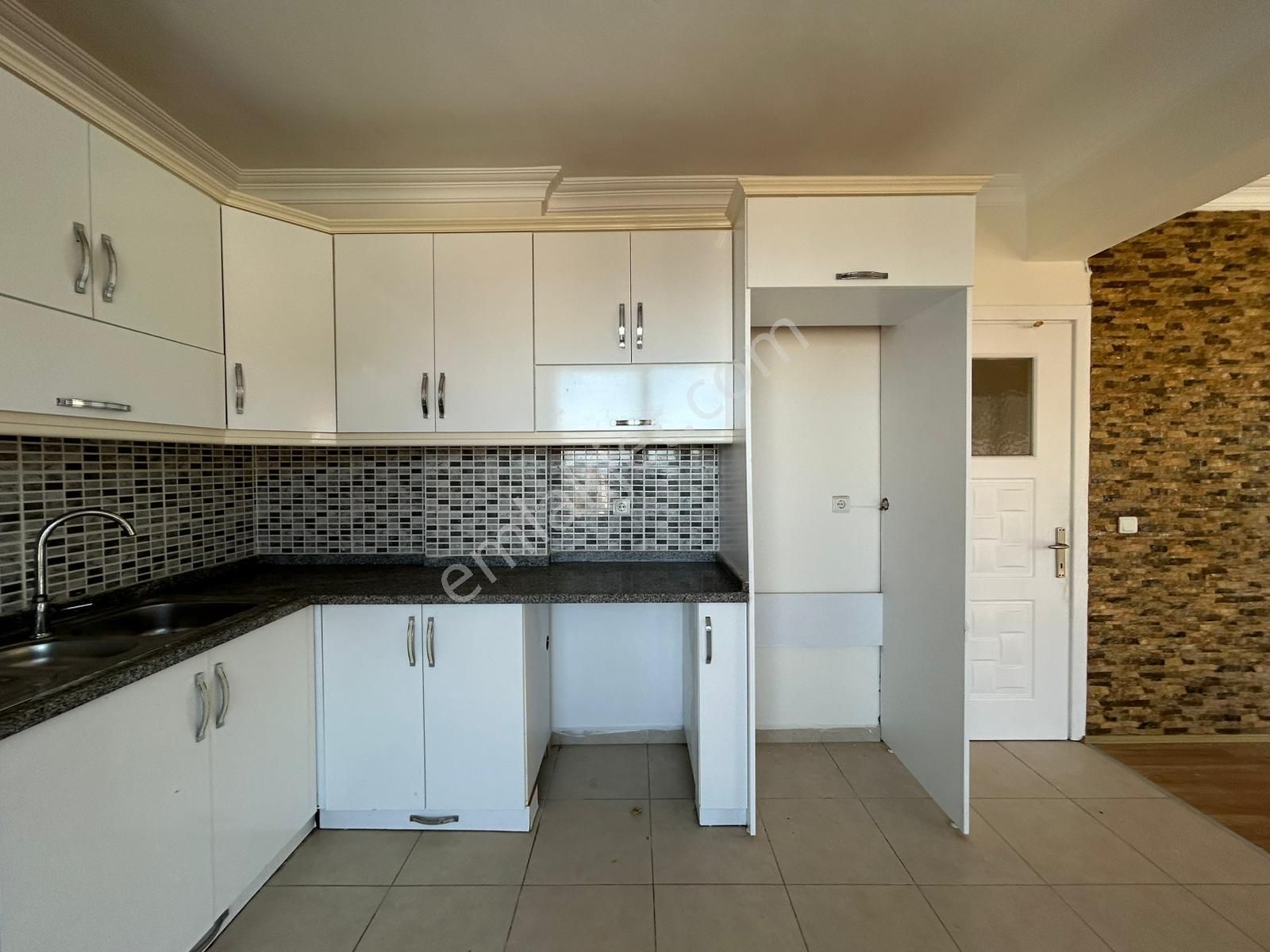 Goldhouse Dan Satılık Patlangıç Ta Şehir Ve Deniz Manzaralı 6+2 Daire - Görsel 6