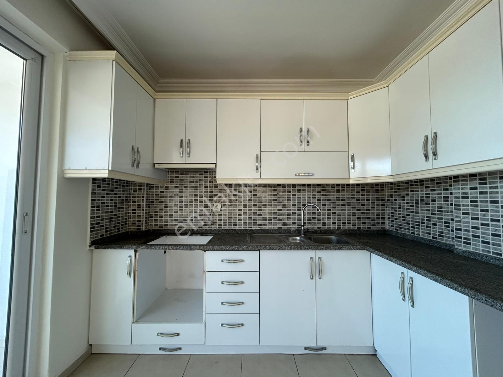 Goldhouse Dan Satılık Patlangıç Ta Şehir Ve Deniz Manzaralı 6+2 Daire - Görsel 4