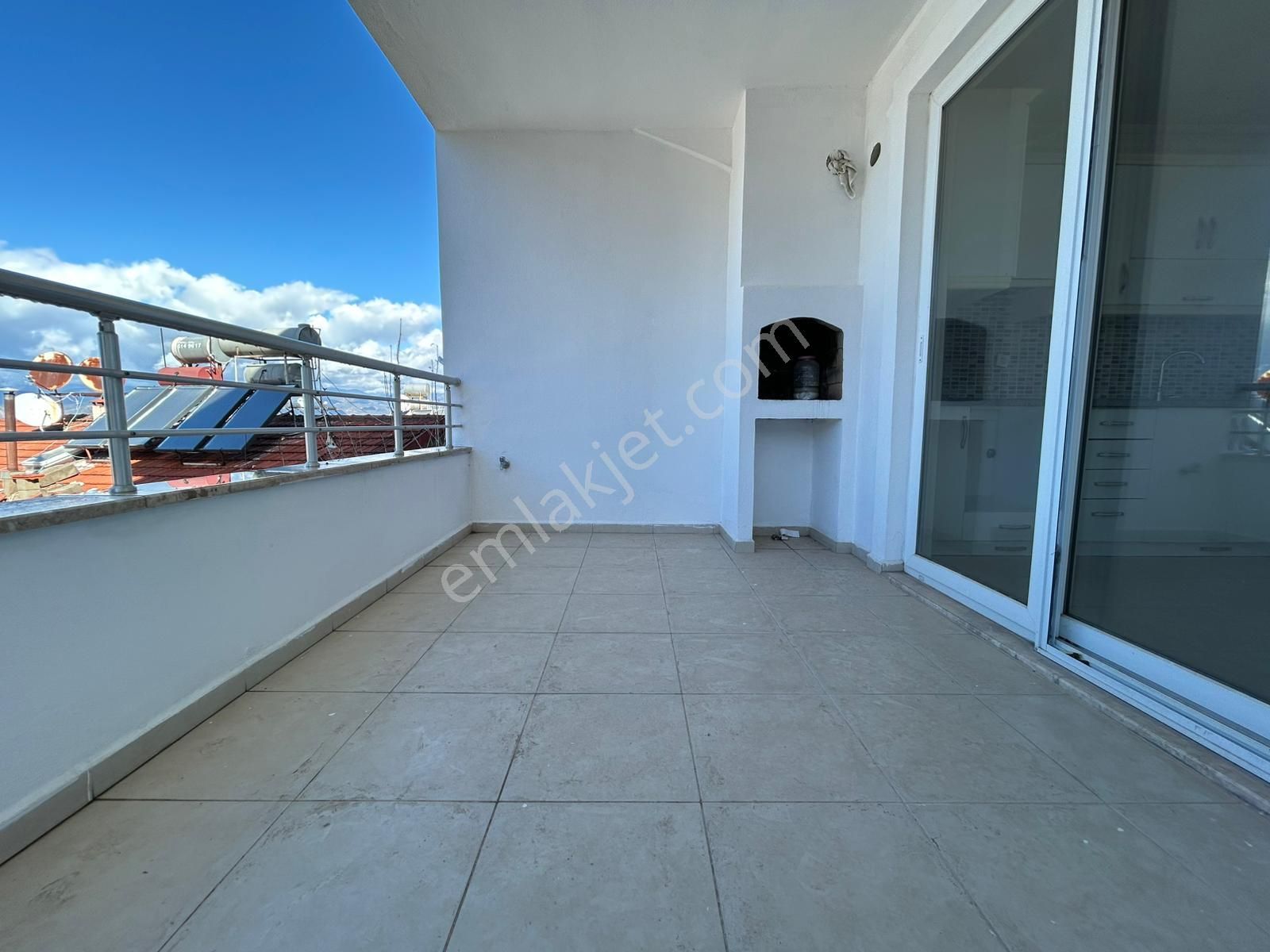 Goldhouse Dan Satılık Patlangıç Ta Şehir Ve Deniz Manzaralı 6+2 Daire - Görsel 9