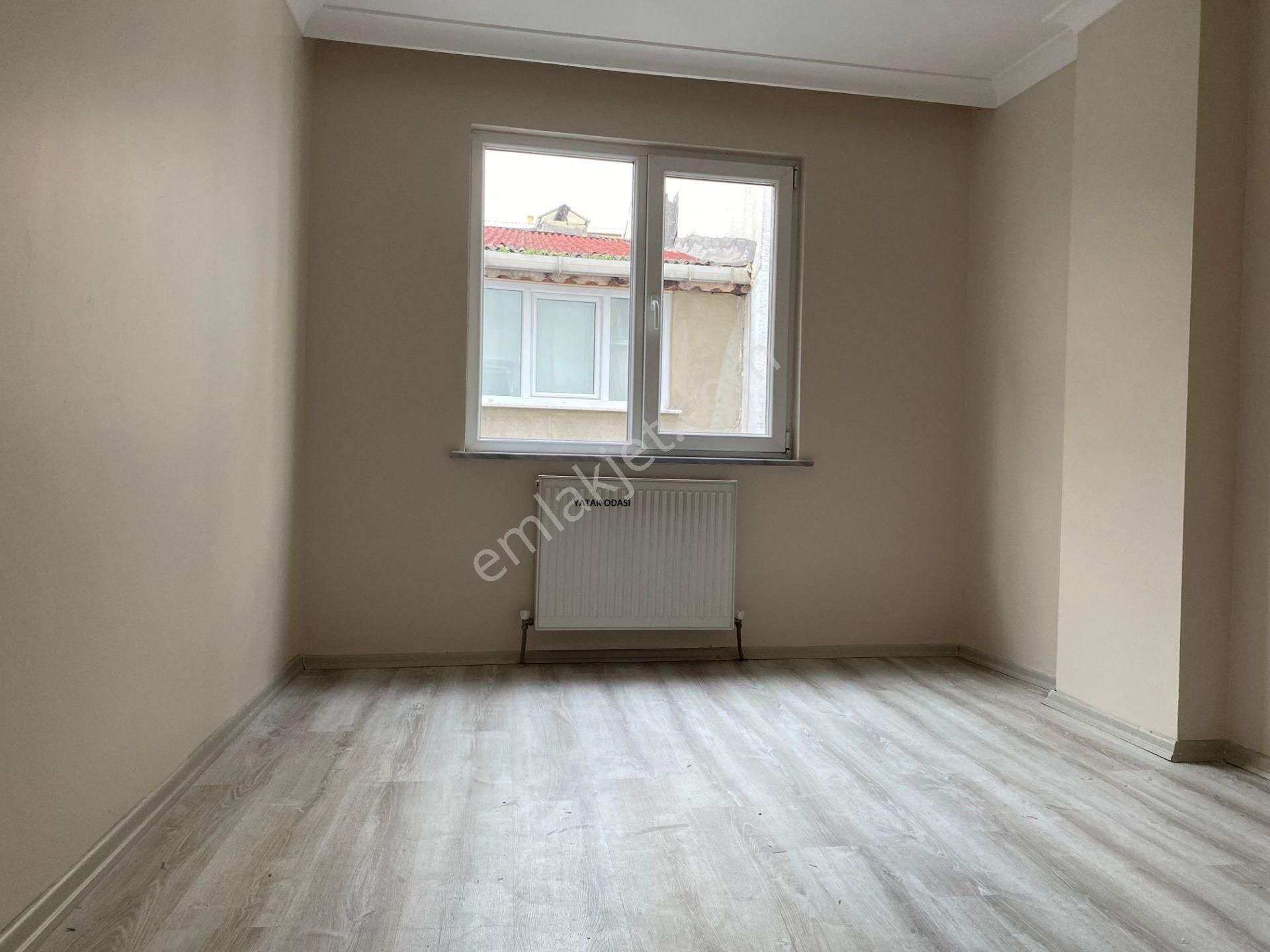 Avrupa Emlak Tan Esenler Fatih Mah 75m² 2+1 2.kat,5 Yıllık,üçyüzlü Metroya 5-10 Dk(kamu Çalışanı) - Görsel 6