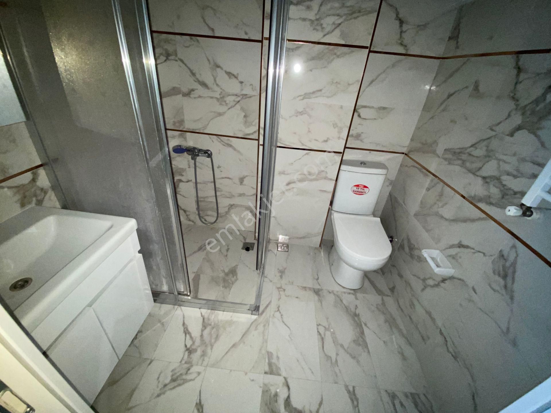 Avrupa Emlak Tan Esenler Fatih Mah 75m² 2+1 2.kat,5 Yıllık,üçyüzlü Metroya 5-10 Dk(kamu Çalışanı) - Görsel 10