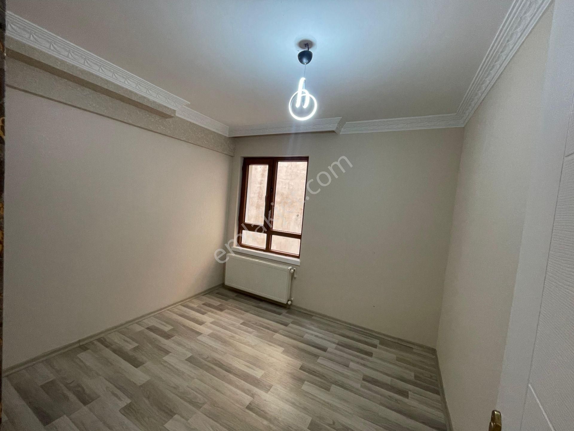 Baruthane Sokak Cadde Yakını Katta Yapılı Asansörlü Fırsat !!! - Görsel 10