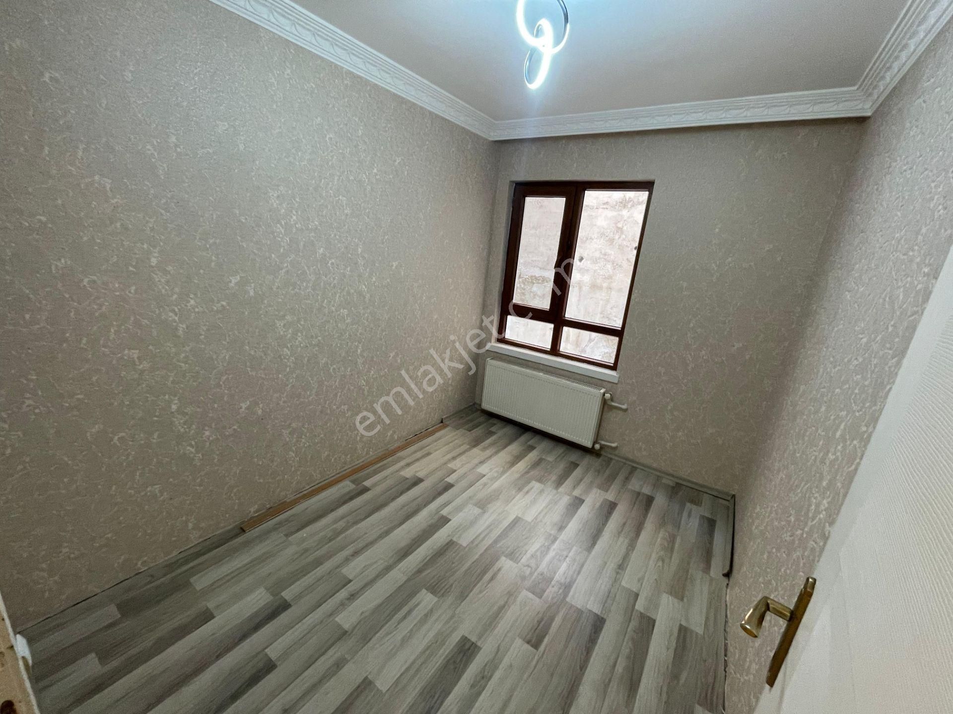 Baruthane Sokak Cadde Yakını Katta Yapılı Asansörlü Fırsat !!! - Görsel 7