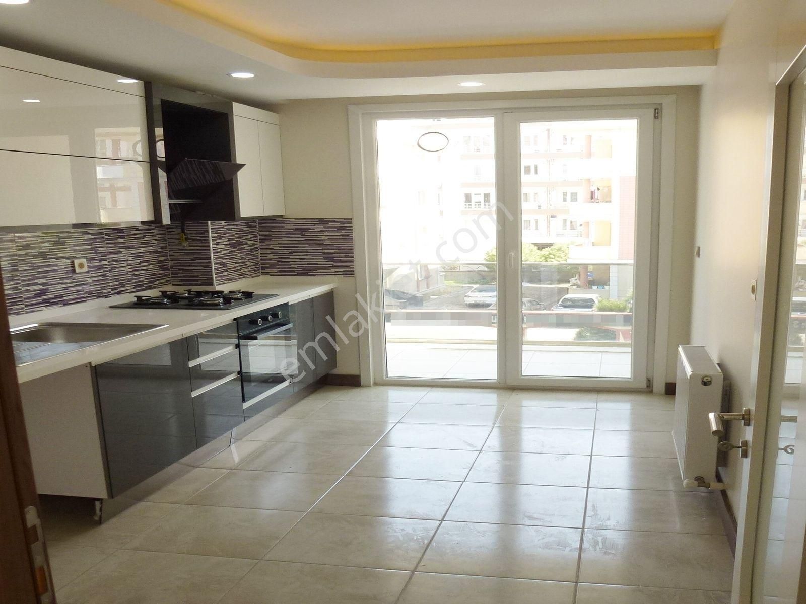 Beylikdüzü Cumhuriyet Mahallesi Gezgen İnşaat'tan 2+1 Satılık Daire - Görsel 18