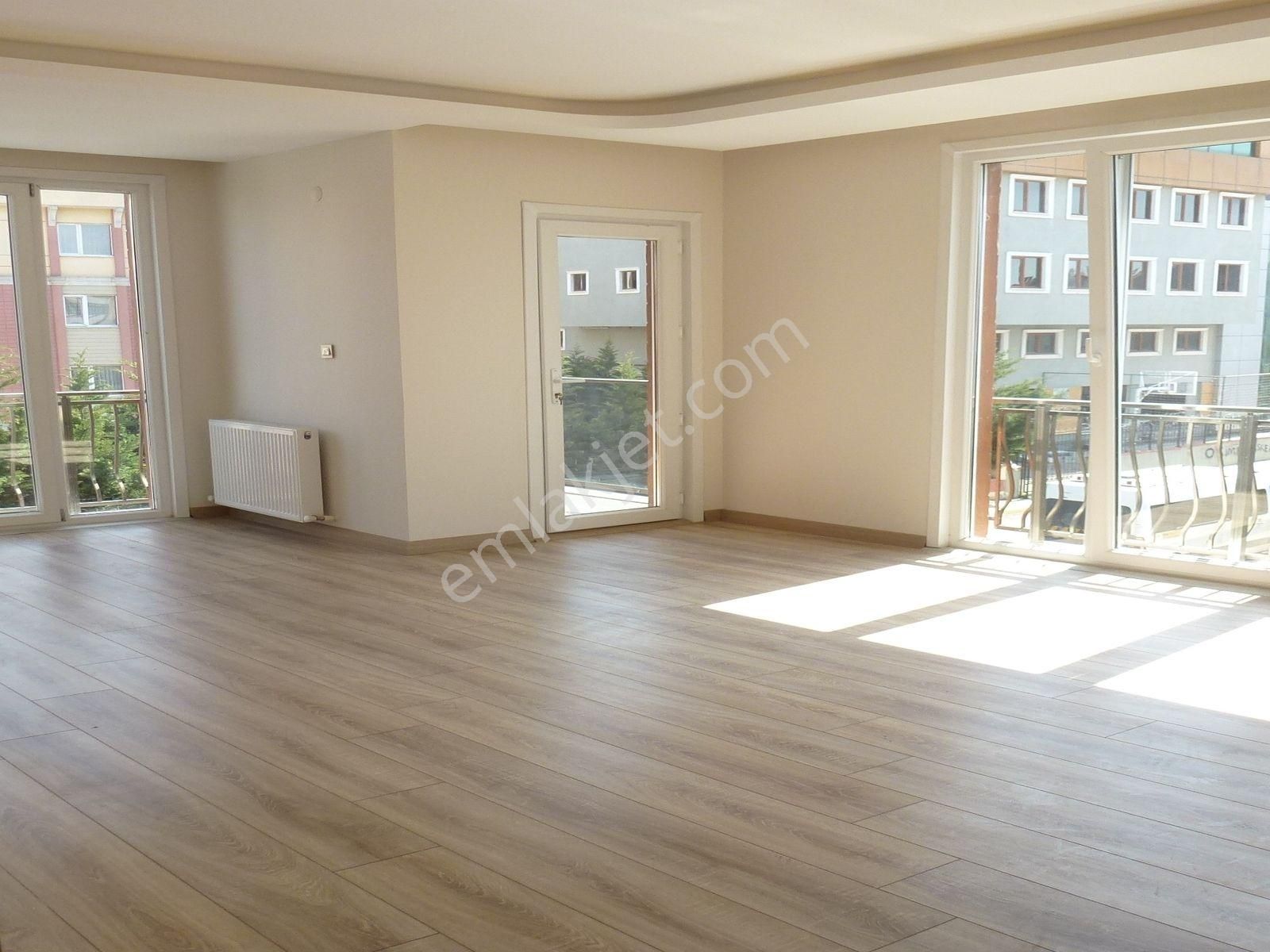 Beylikdüzü Cumhuriyet Mahallesi Gezgen İnşaat'tan 2+1 Satılık Daire - Görsel 9