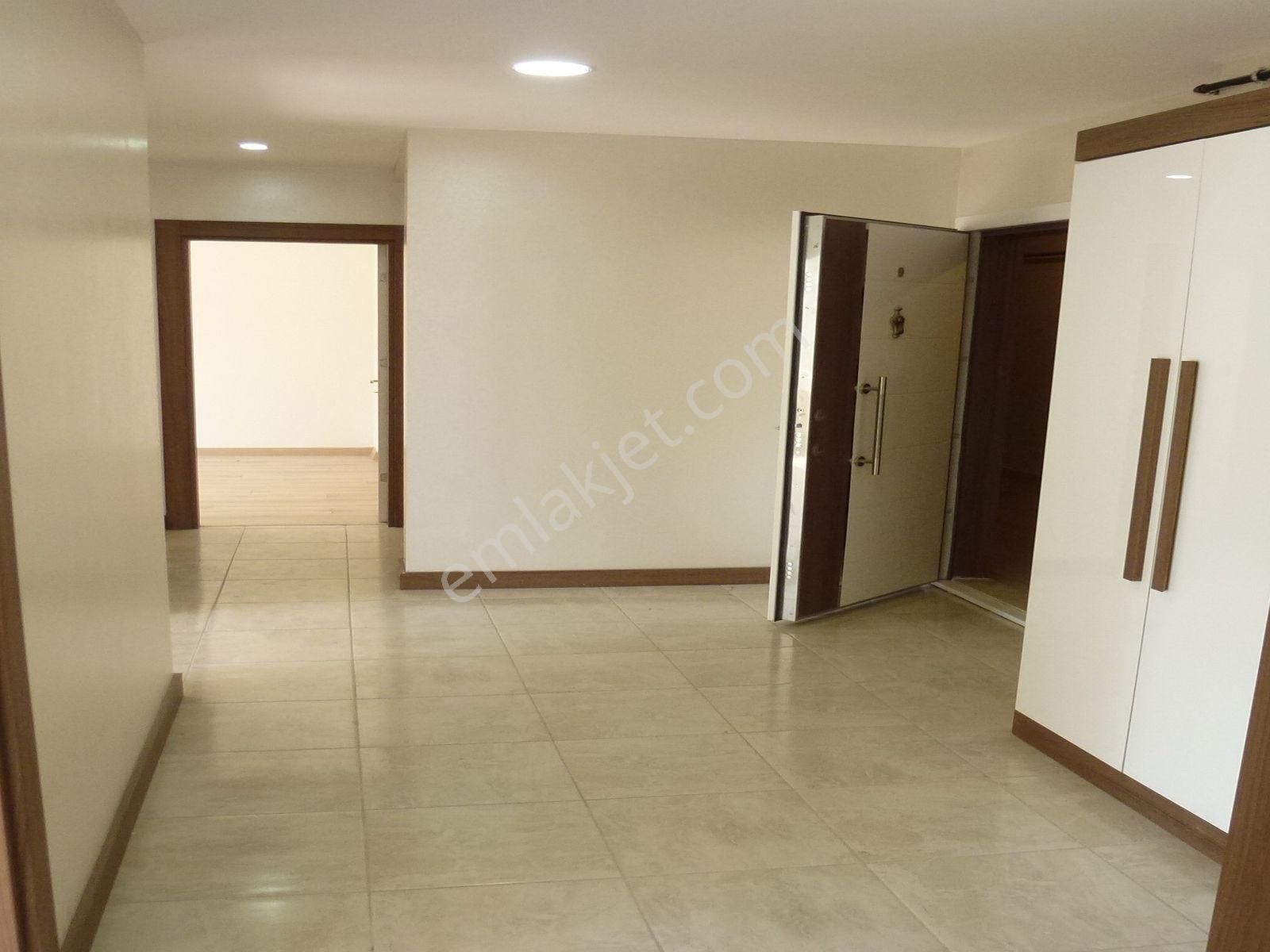 Beylikdüzü Cumhuriyet Mahallesi Gezgen İnşaat'tan 2+1 Satılık Daire - Görsel 34