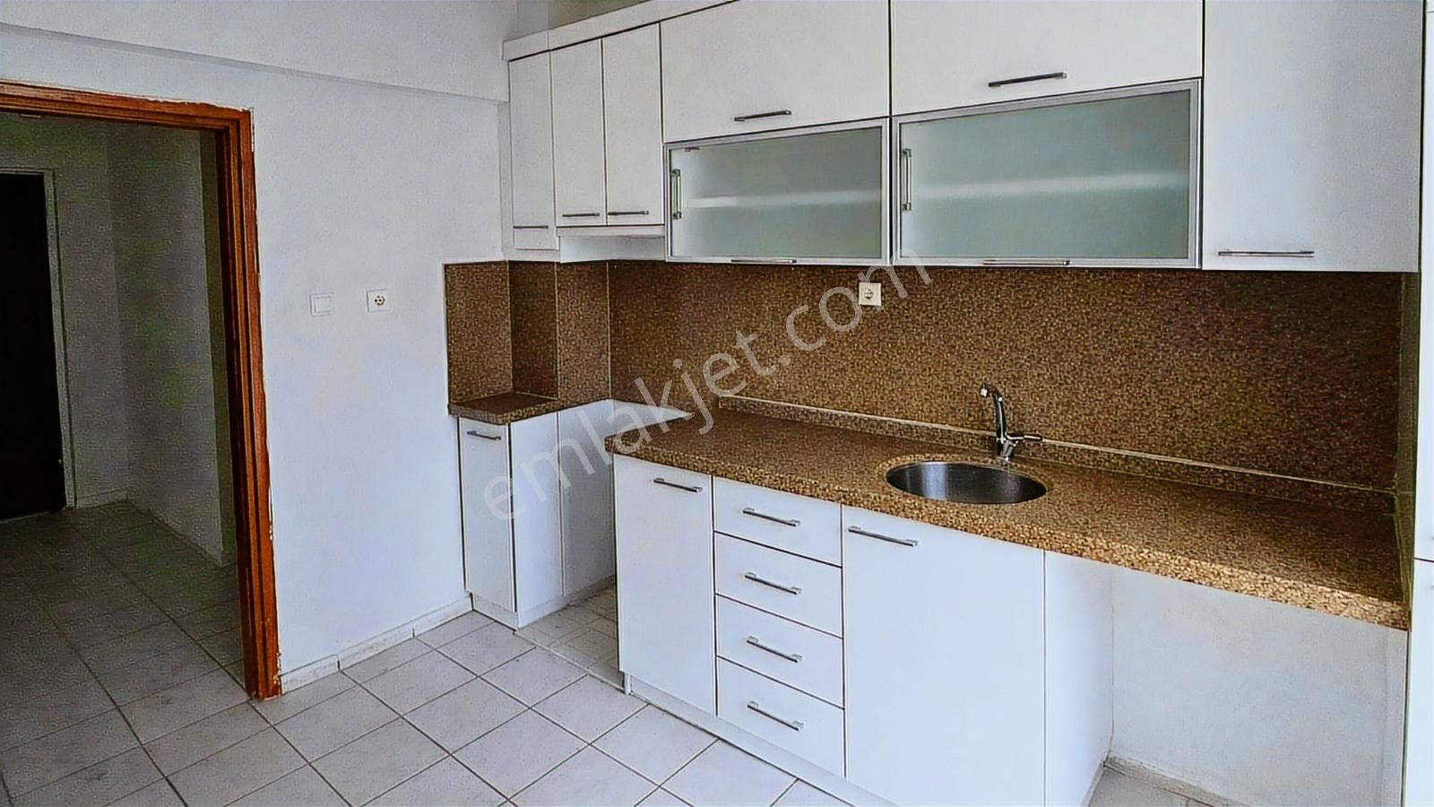 Şelale Mahallesinde Satılık Net 145 M² 3+1 - Görsel 13