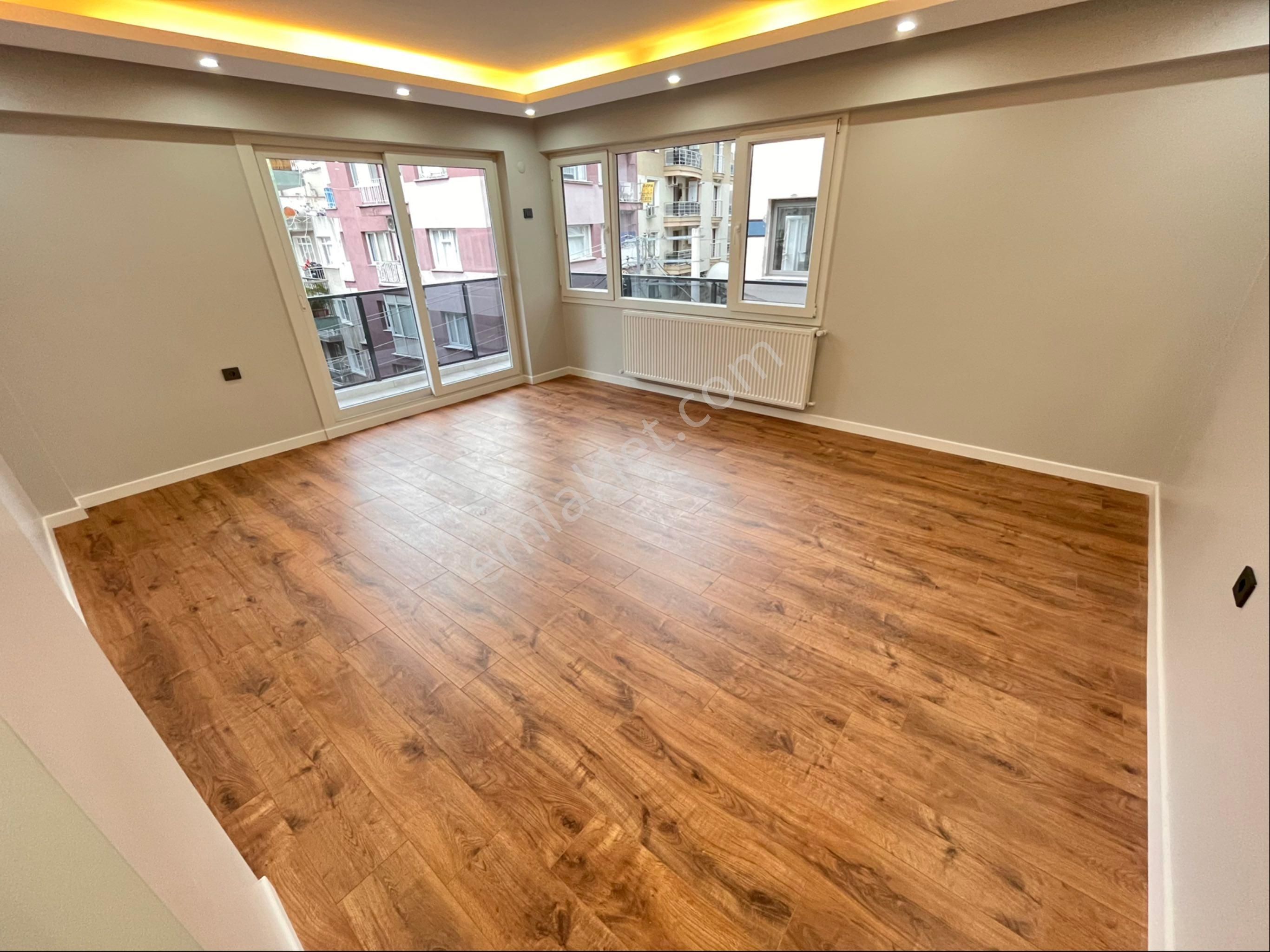 Hatay Nokta Yakınında 3+1 Lüks Dekorlu Arakat Köşe Daire - Görsel 3