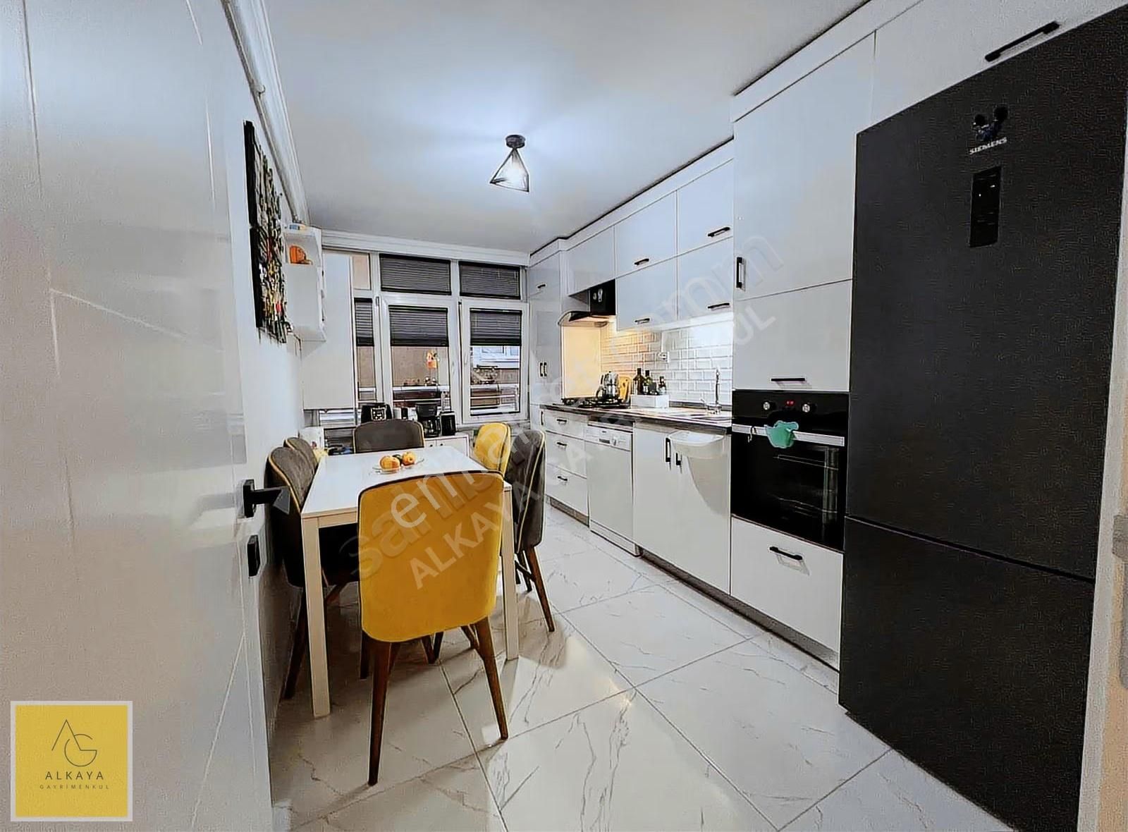 Ümraniye Altınşehir'de Satılık 2+1 Daire Yenilenmiş Net 100 M² - Görsel 9