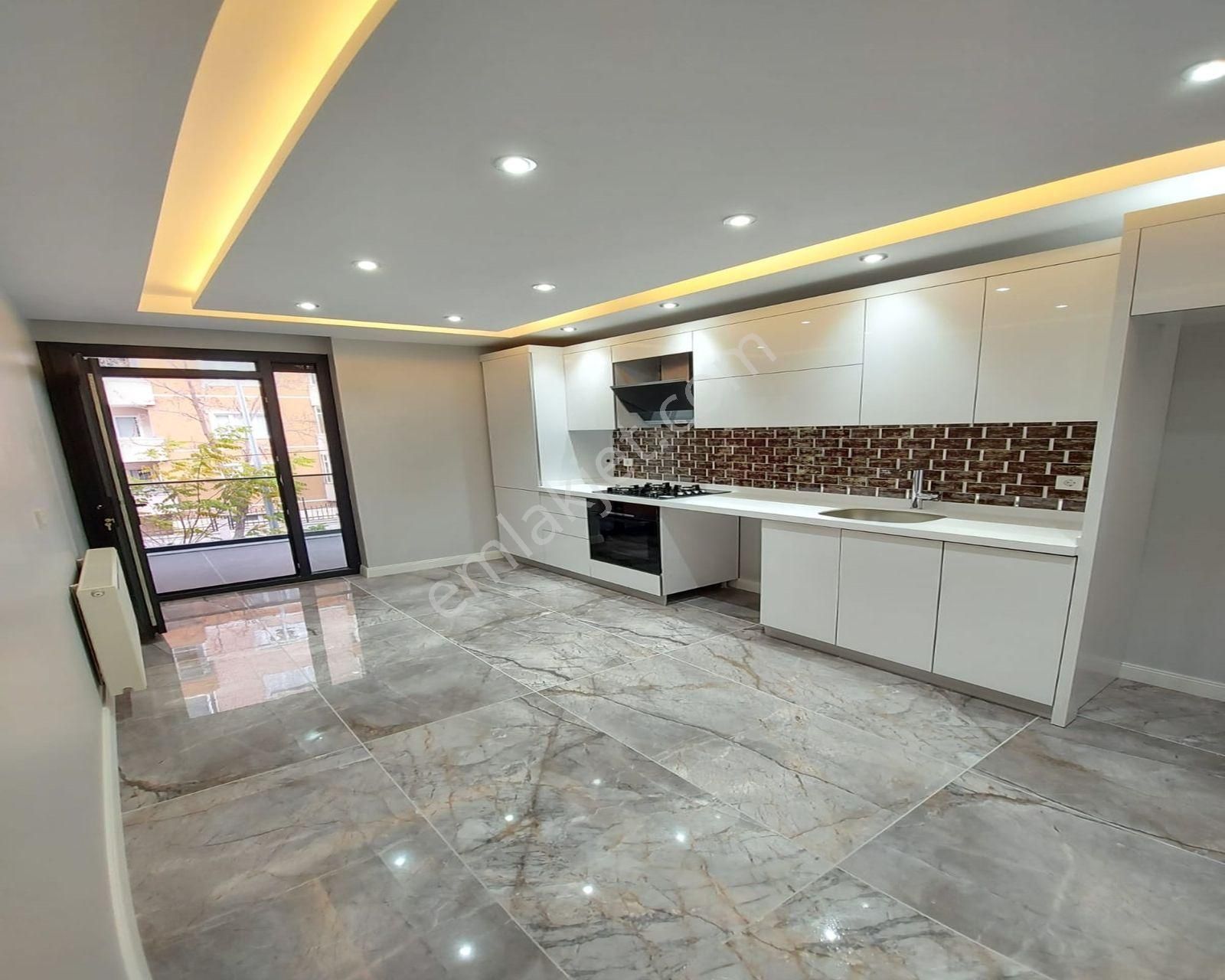 Esenyurt Güzelyurt Mahallesi Gezgen İnşaat'tan 2+1 Satılık Daire - Görsel 8