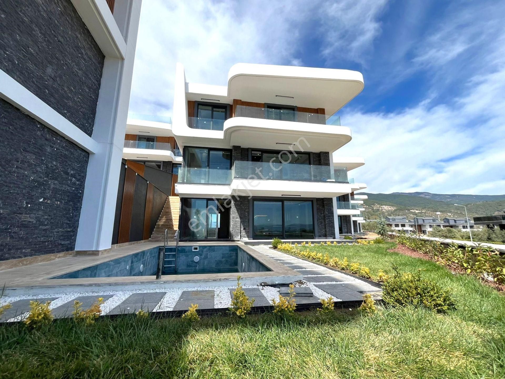 💎aygülden Güre'de💎dağ Ve Deniz Manzaralı Akıllı Ev Sistemli Havuzlu 3+2 Tam Bağımsız Satılık Villa