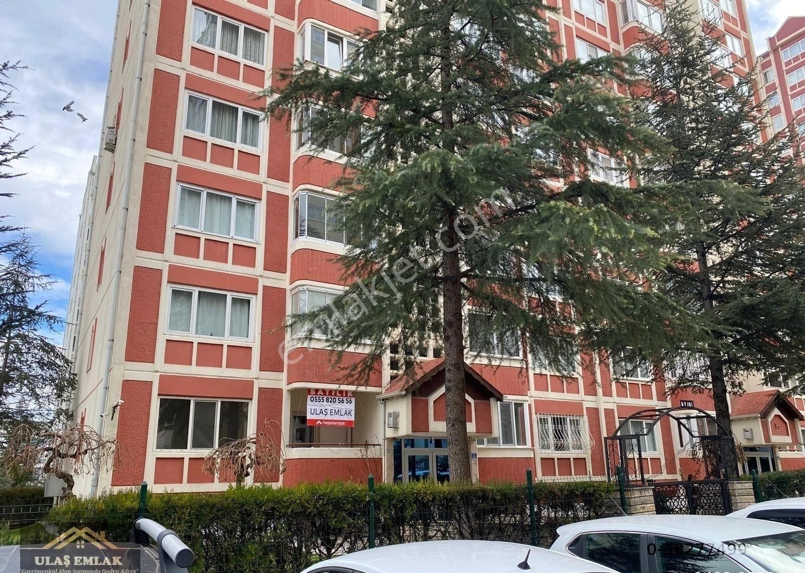 Ulaş Emlak Elvankent Banka Bloklarında Üç Cepheli - Görsel 13