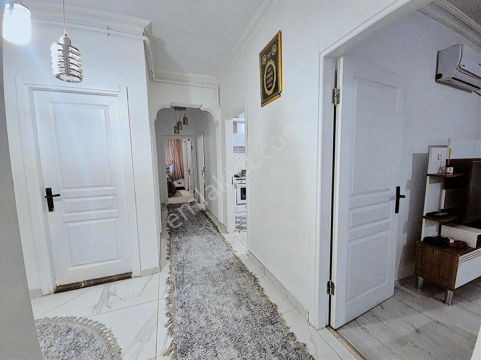 Dutlubahçede Merkezi Konumda 3+1 | 140 M² | Bakımlı Fırsat Dair - Görsel 7