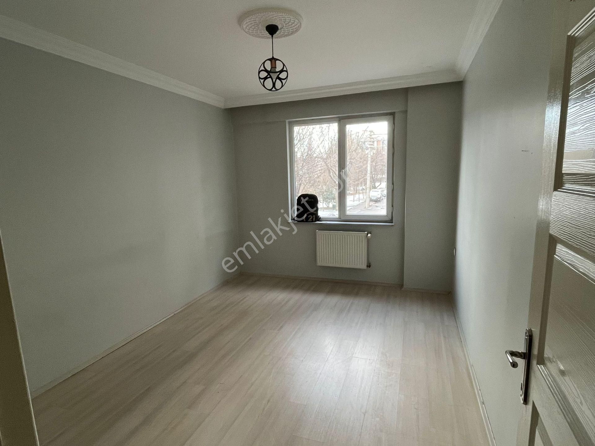 Century 21 Vizyondan Çamlıca Mahallesinde Satılık 3+1 Daire - Görsel 19