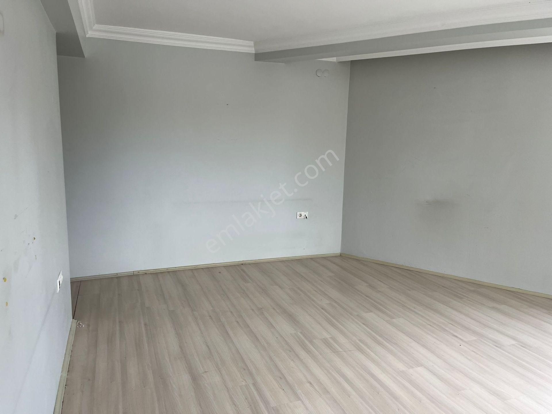 Century 21 Vizyondan Çamlıca Mahallesinde Satılık 3+1 Daire - Görsel 18