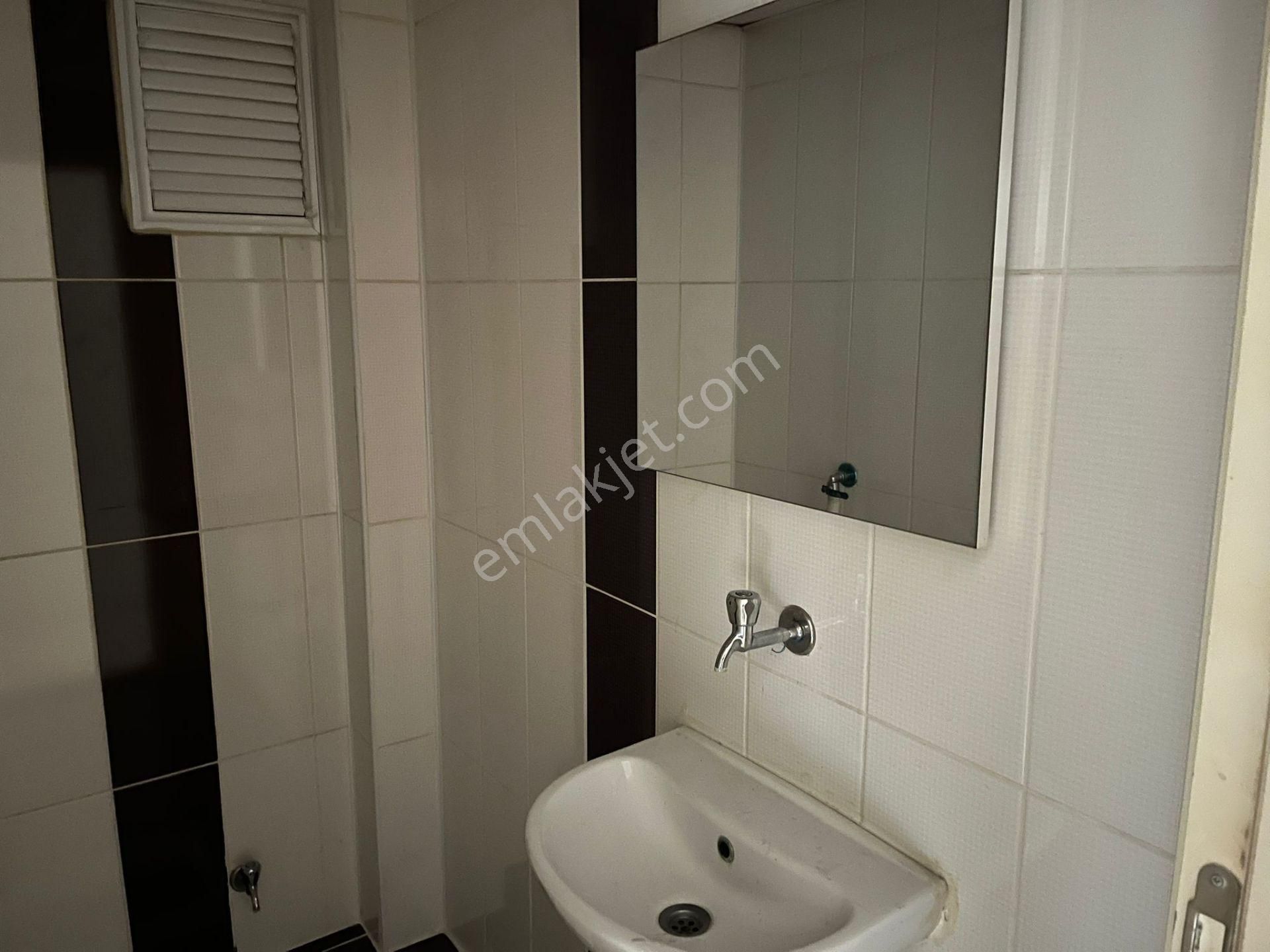 Century 21 Vizyondan Çamlıca Mahallesinde Satılık 3+1 Daire - Görsel 29