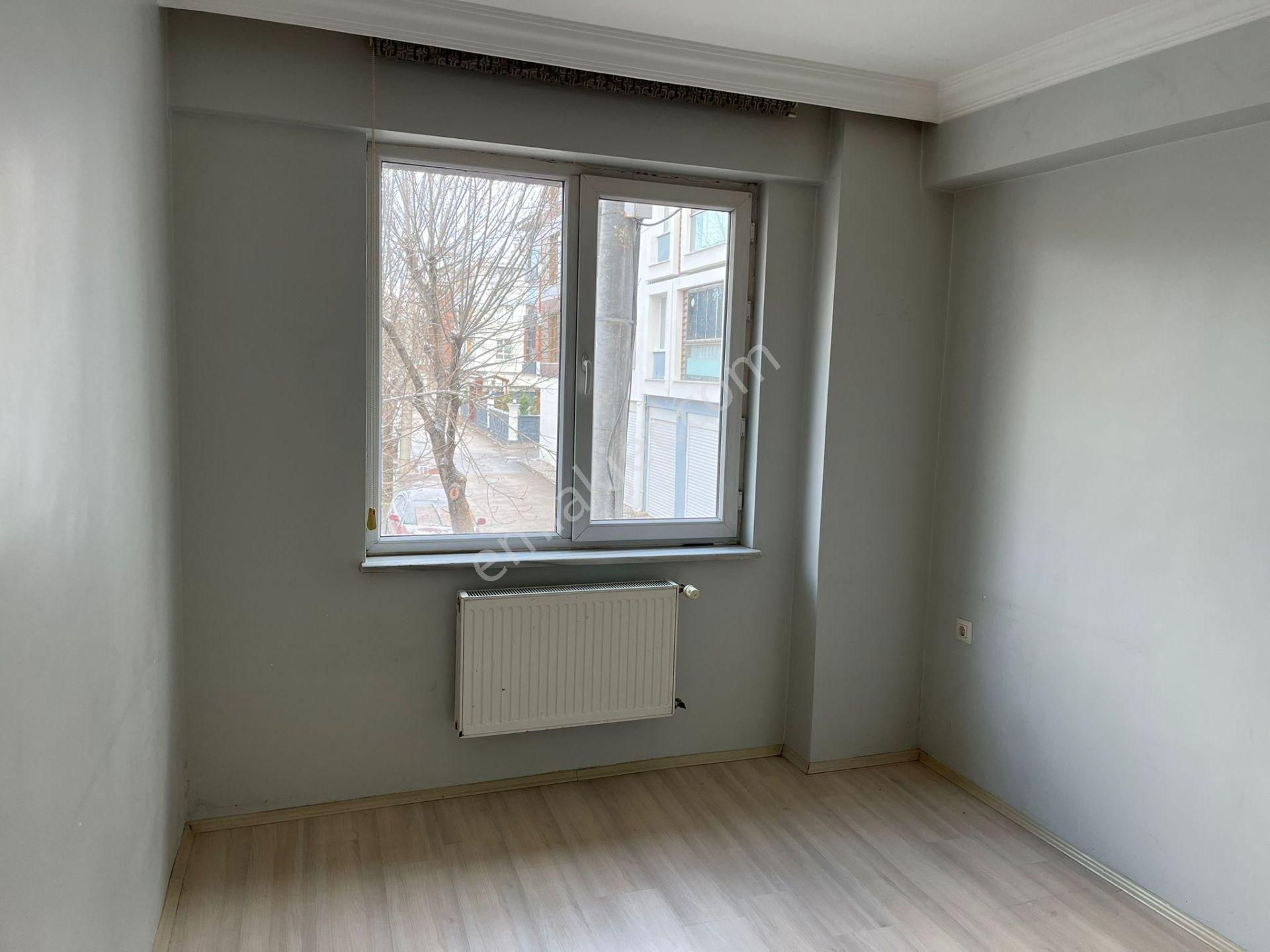 Century 21 Vizyondan Çamlıca Mahallesinde Satılık 3+1 Daire - Görsel 14