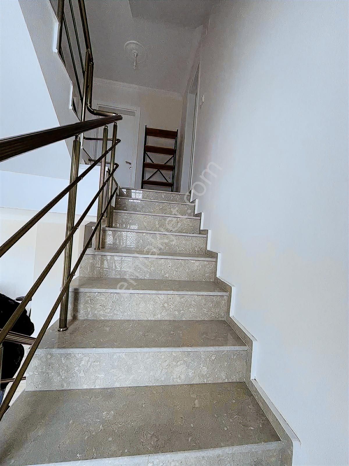 Tabiatın Güzelliğini Kendine Değer Kılmış Satılık Müstakil Villa - Görsel 14