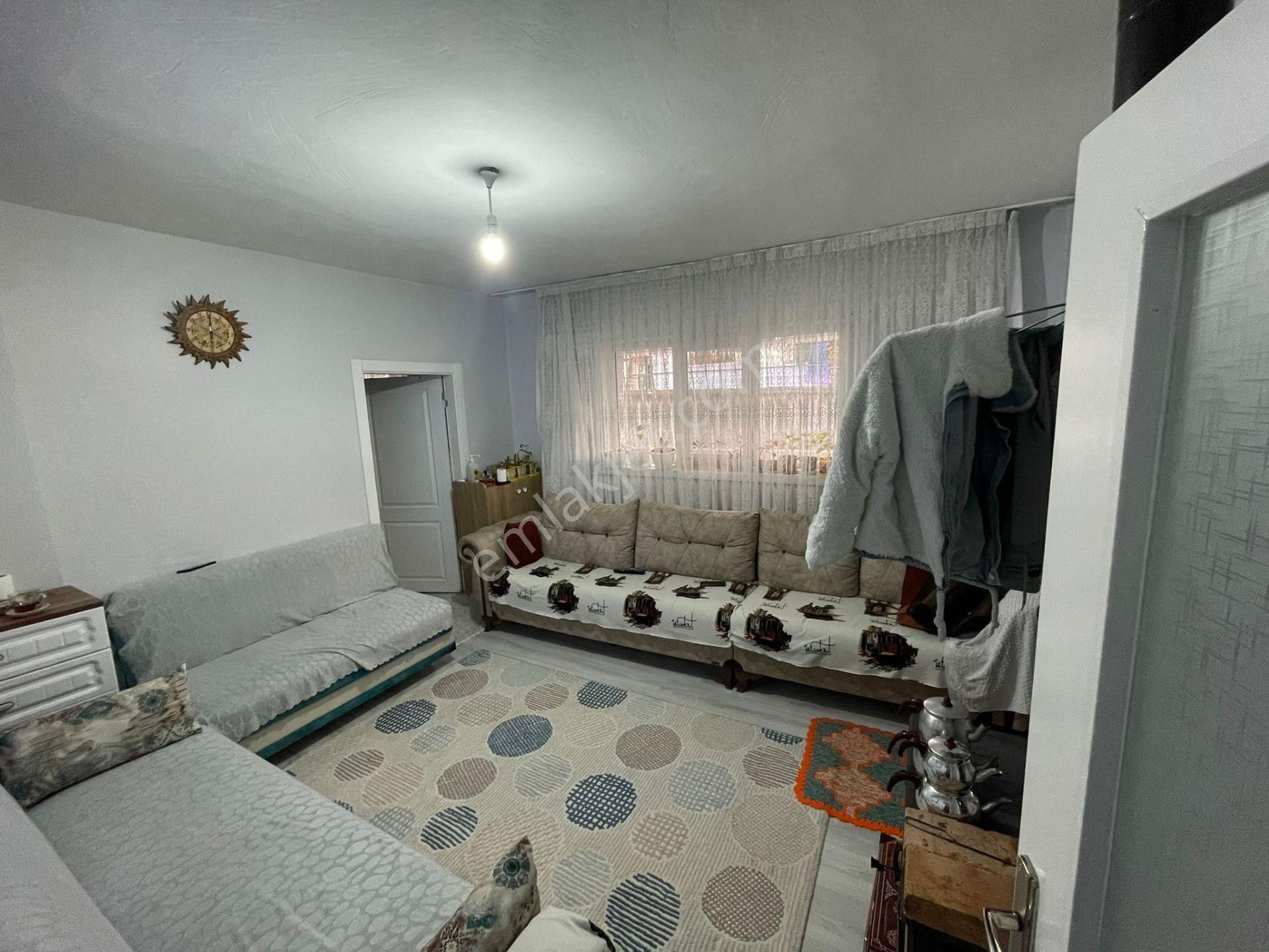 Sincan Mareşal Çakmak Mh.de 3+1 Satılık Daire - Görsel 4